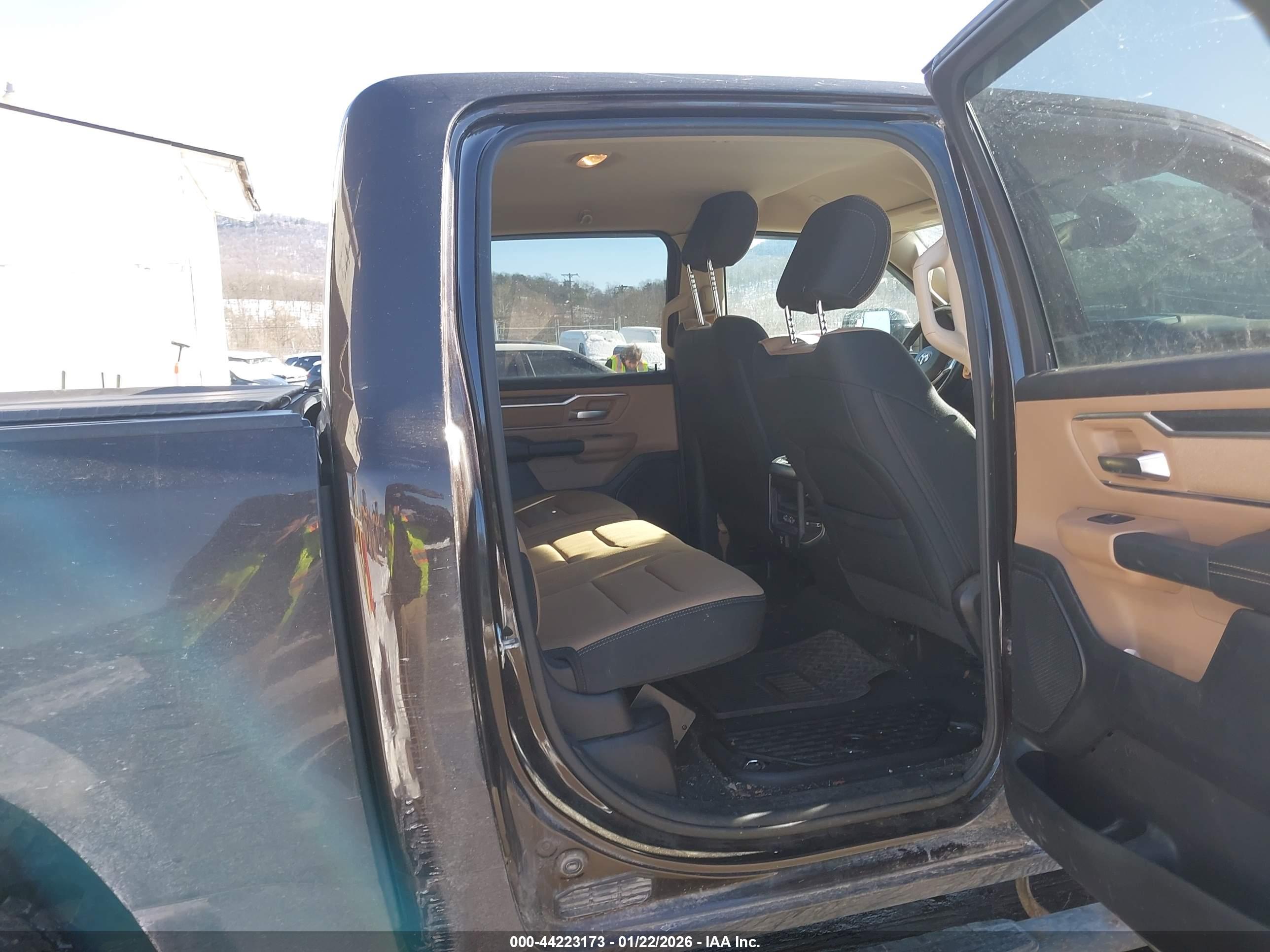 RAM 1500 image 8