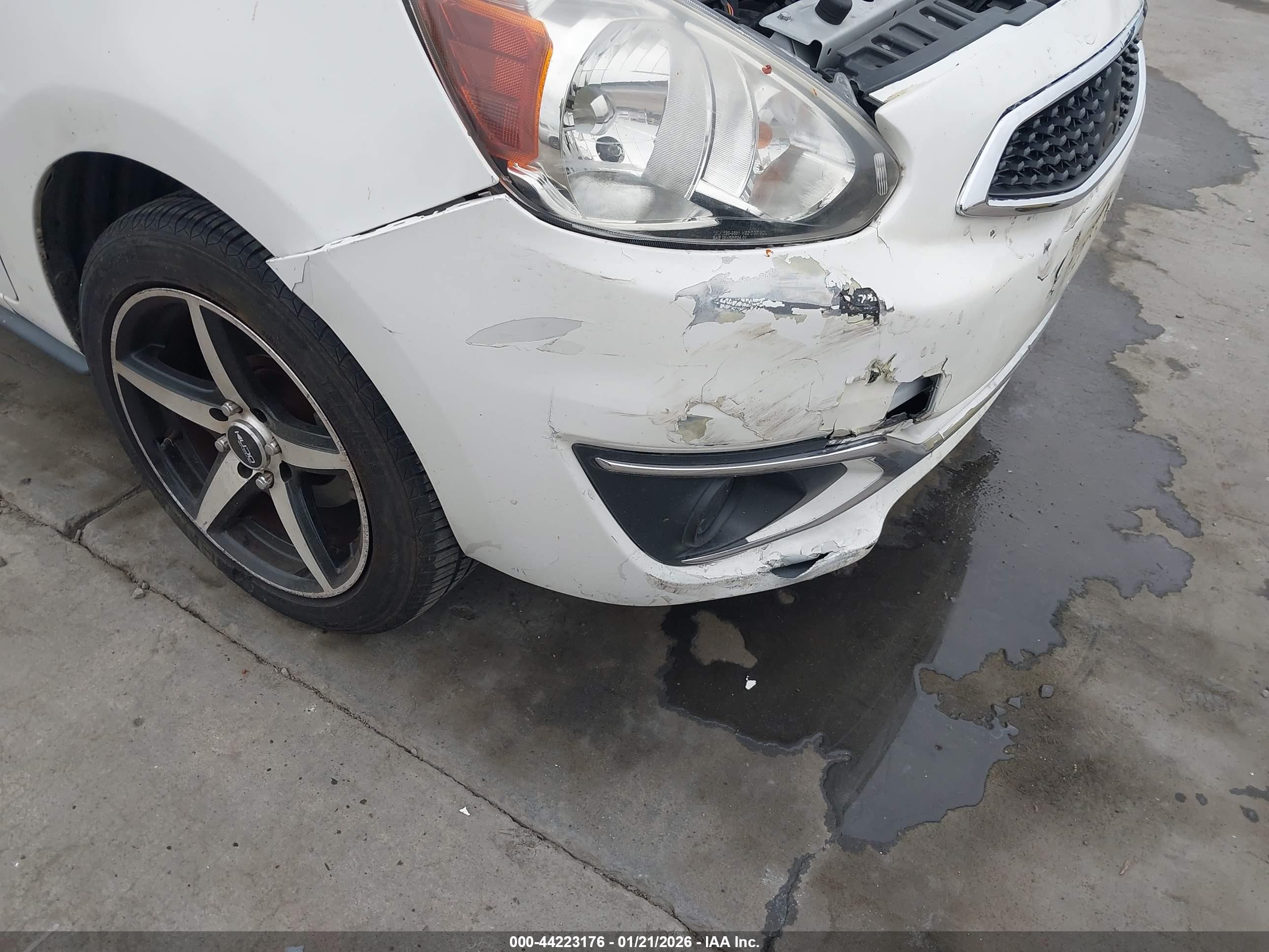 MITSUBISHI MIRAGE image 6