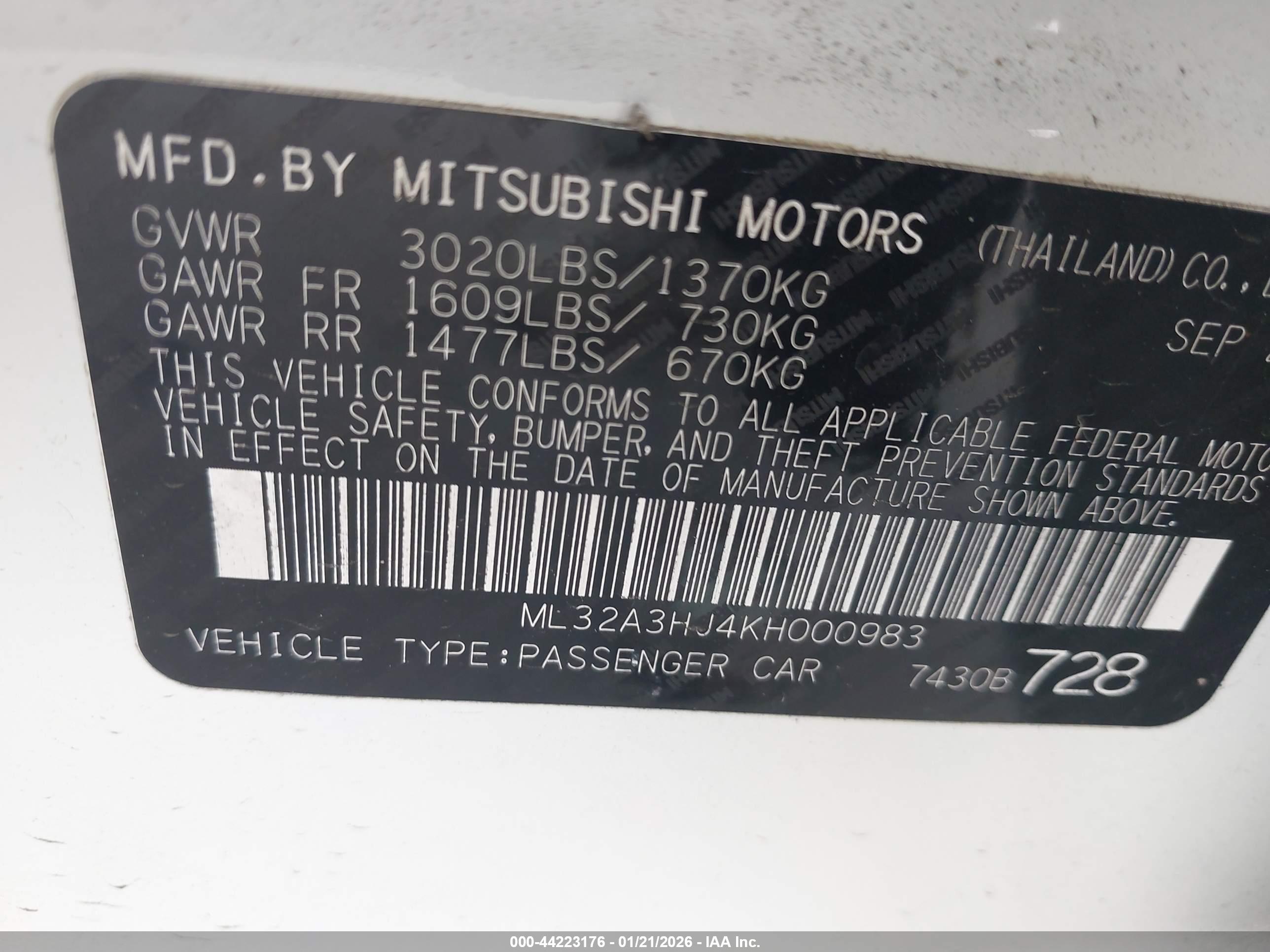 MITSUBISHI MIRAGE image 9