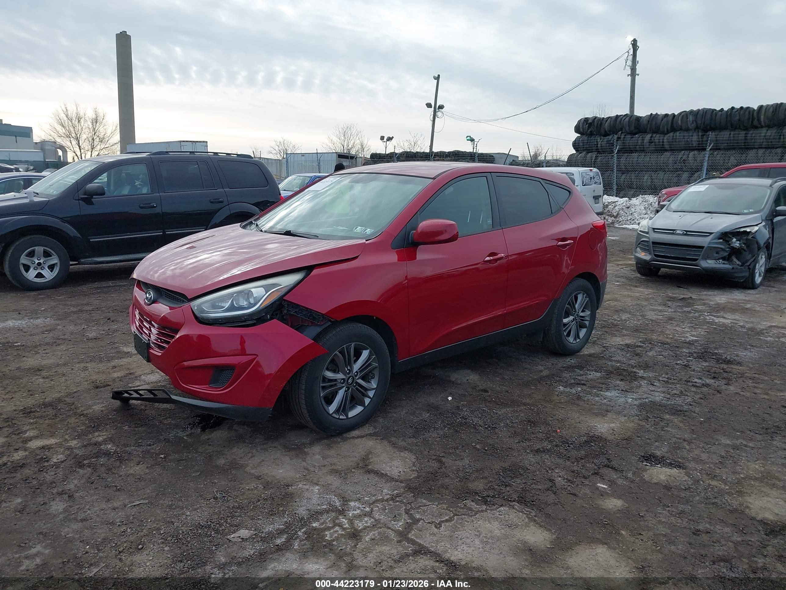 HYUNDAI TUCSON image 2