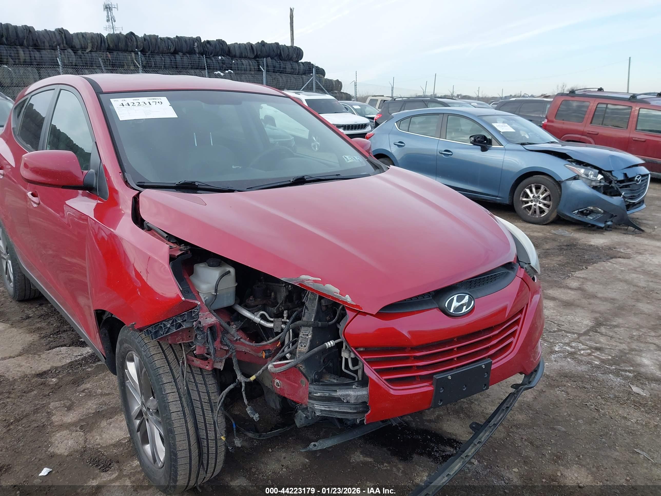 HYUNDAI TUCSON image 6