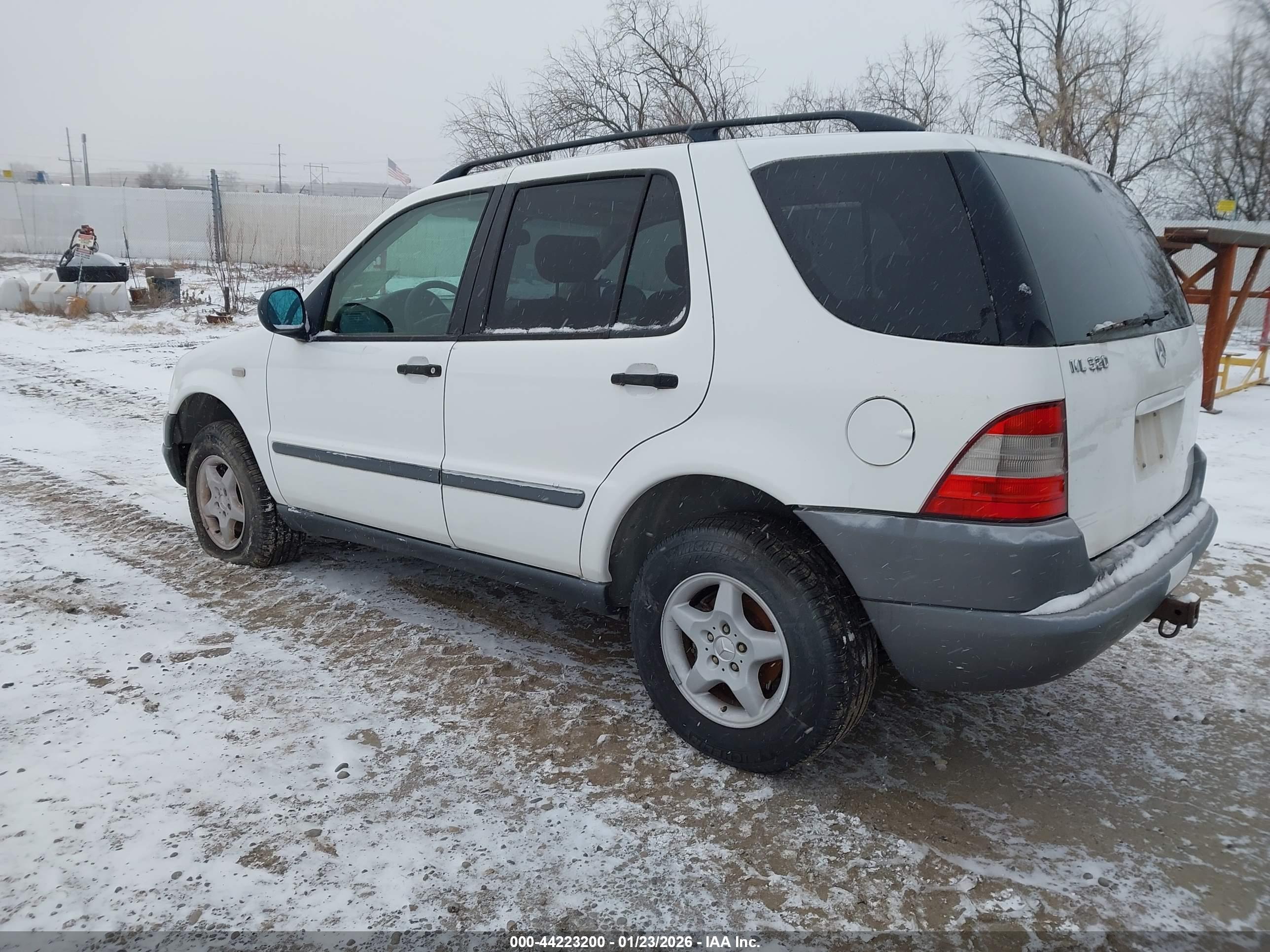 MERCEDES-BENZ ML image 3