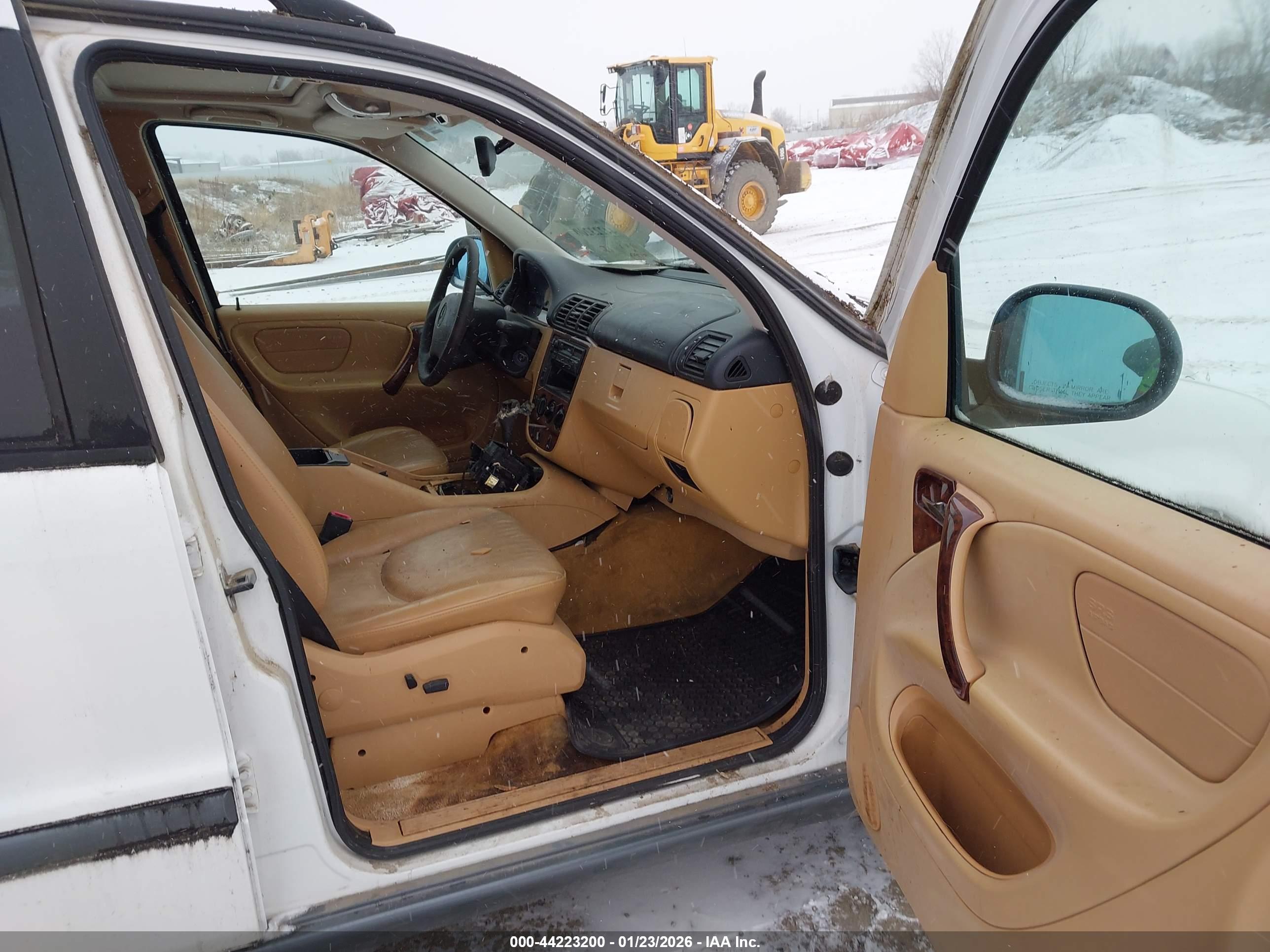 MERCEDES-BENZ ML image 5