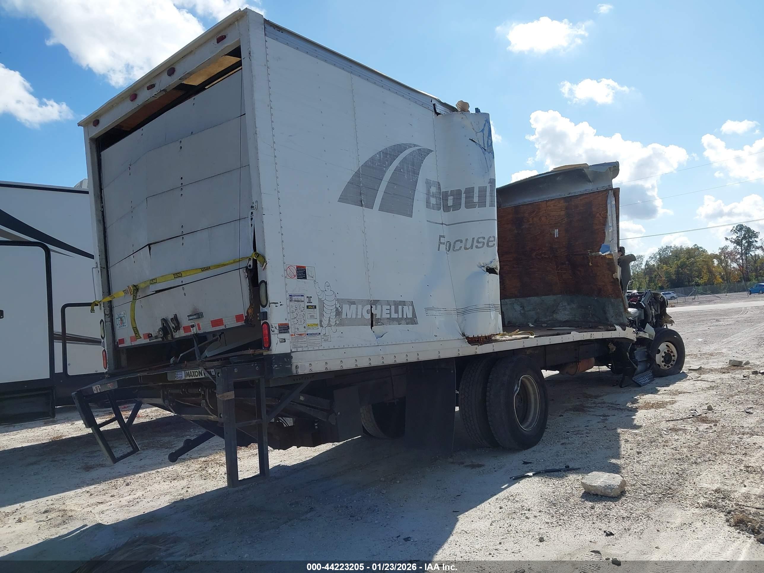INTERNATIONAL 4000 image 4
