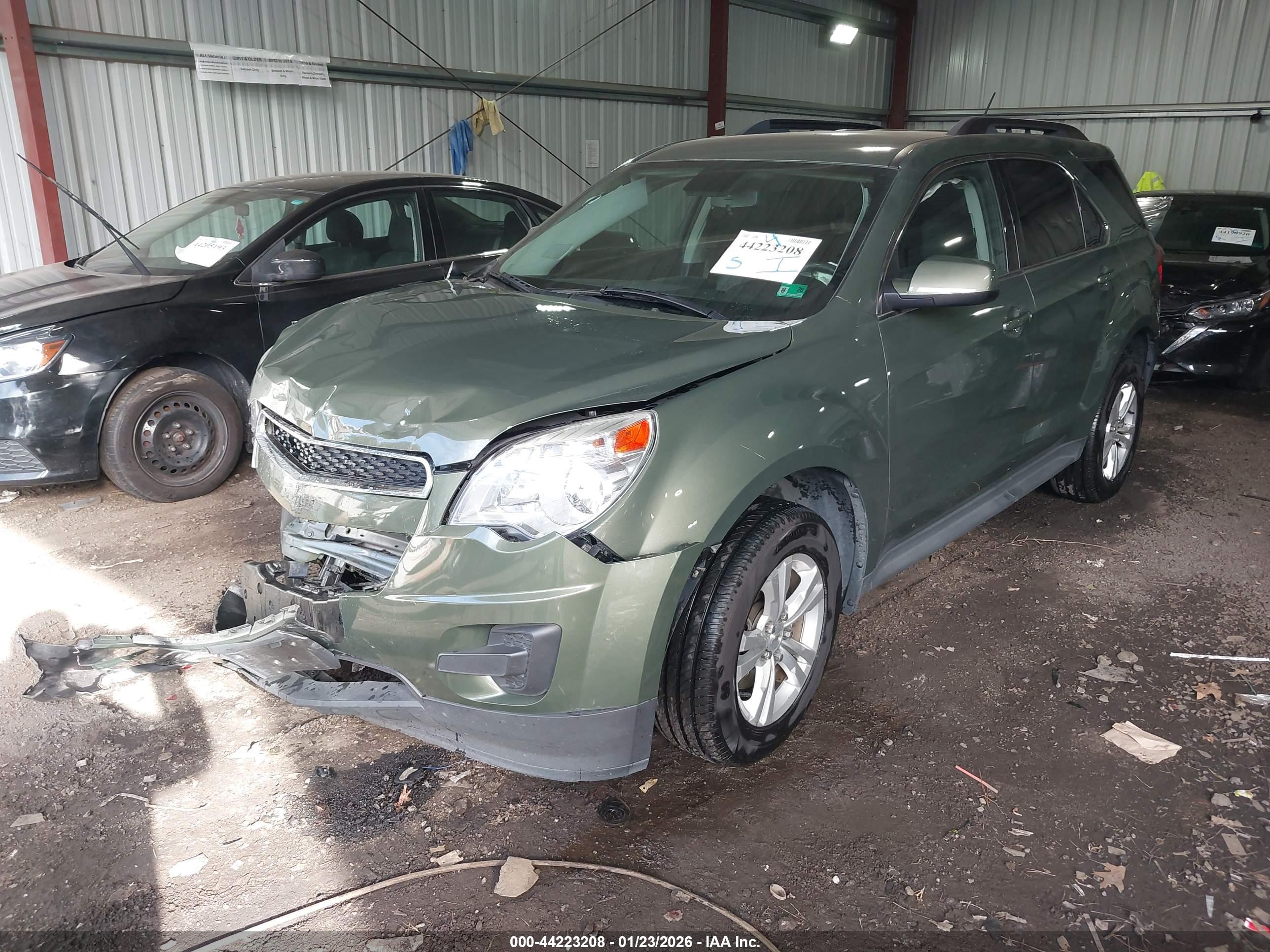 CHEVROLET EQUINOX image 2