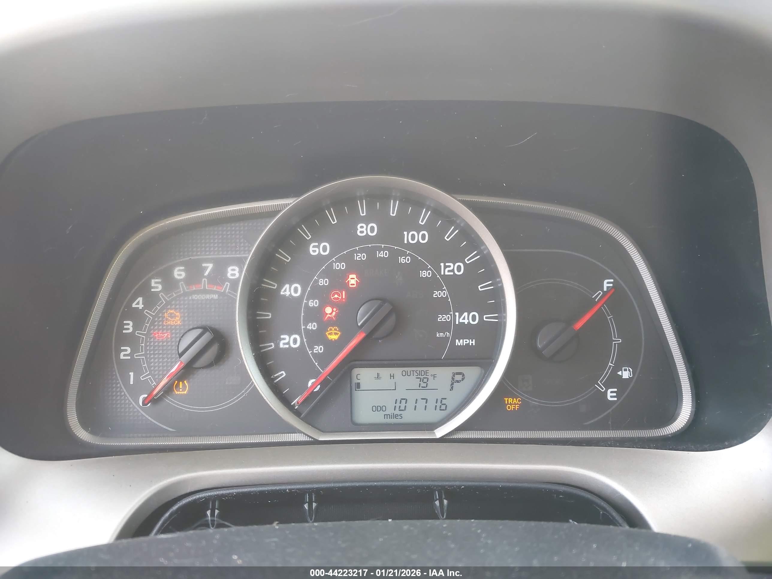 TOYOTA RAV4 image 7