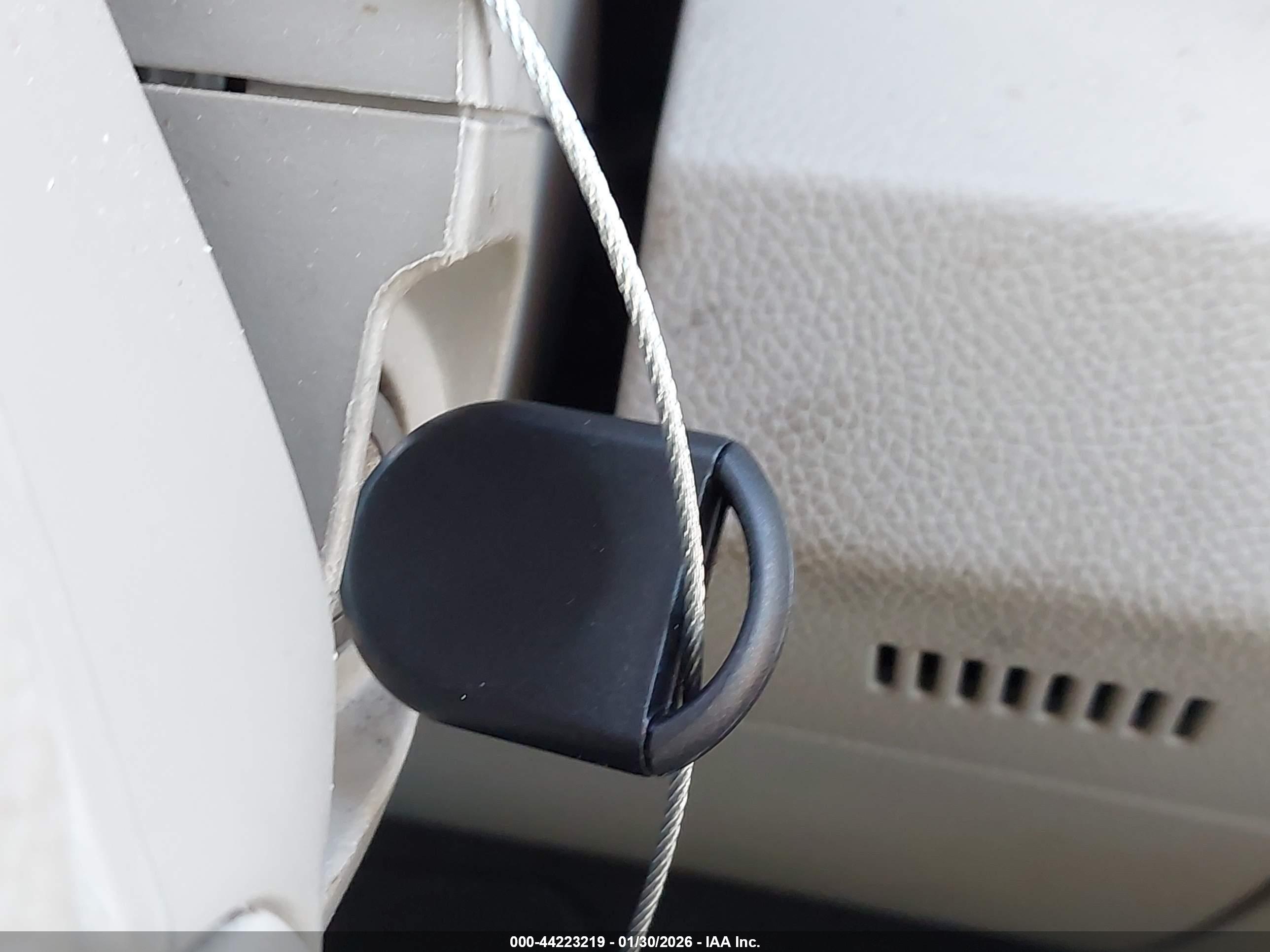LINCOLN NAVIGATOR image 11