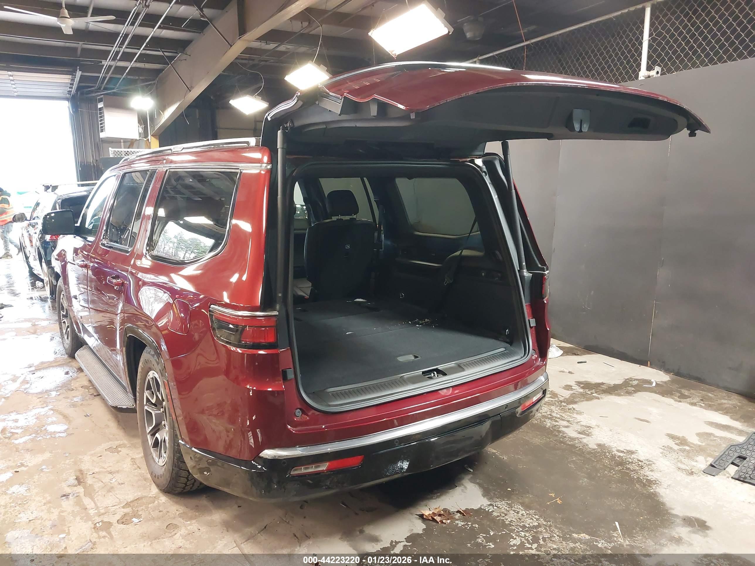 JEEP WAGONEER image 3