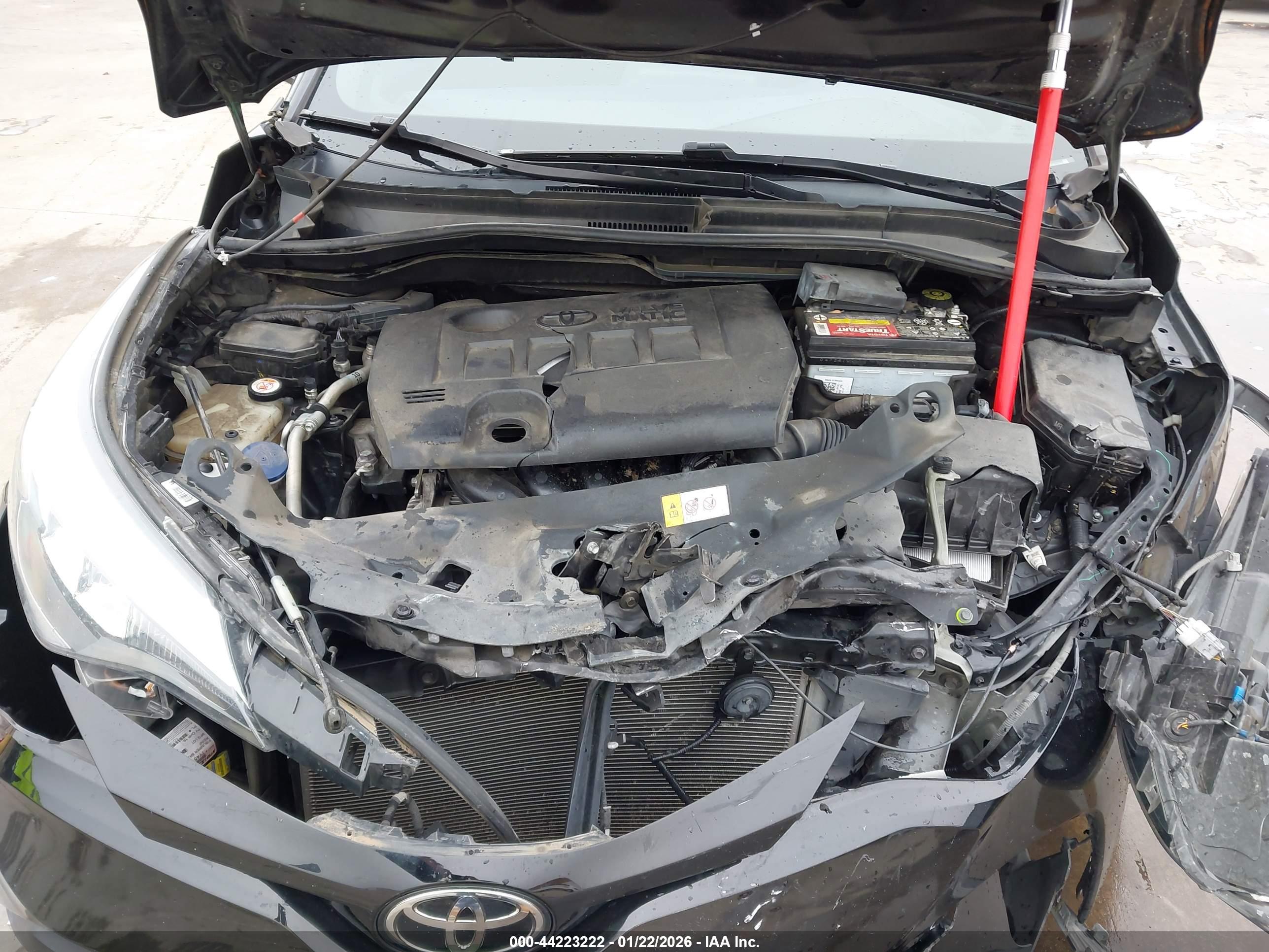 TOYOTA C-HR image 10