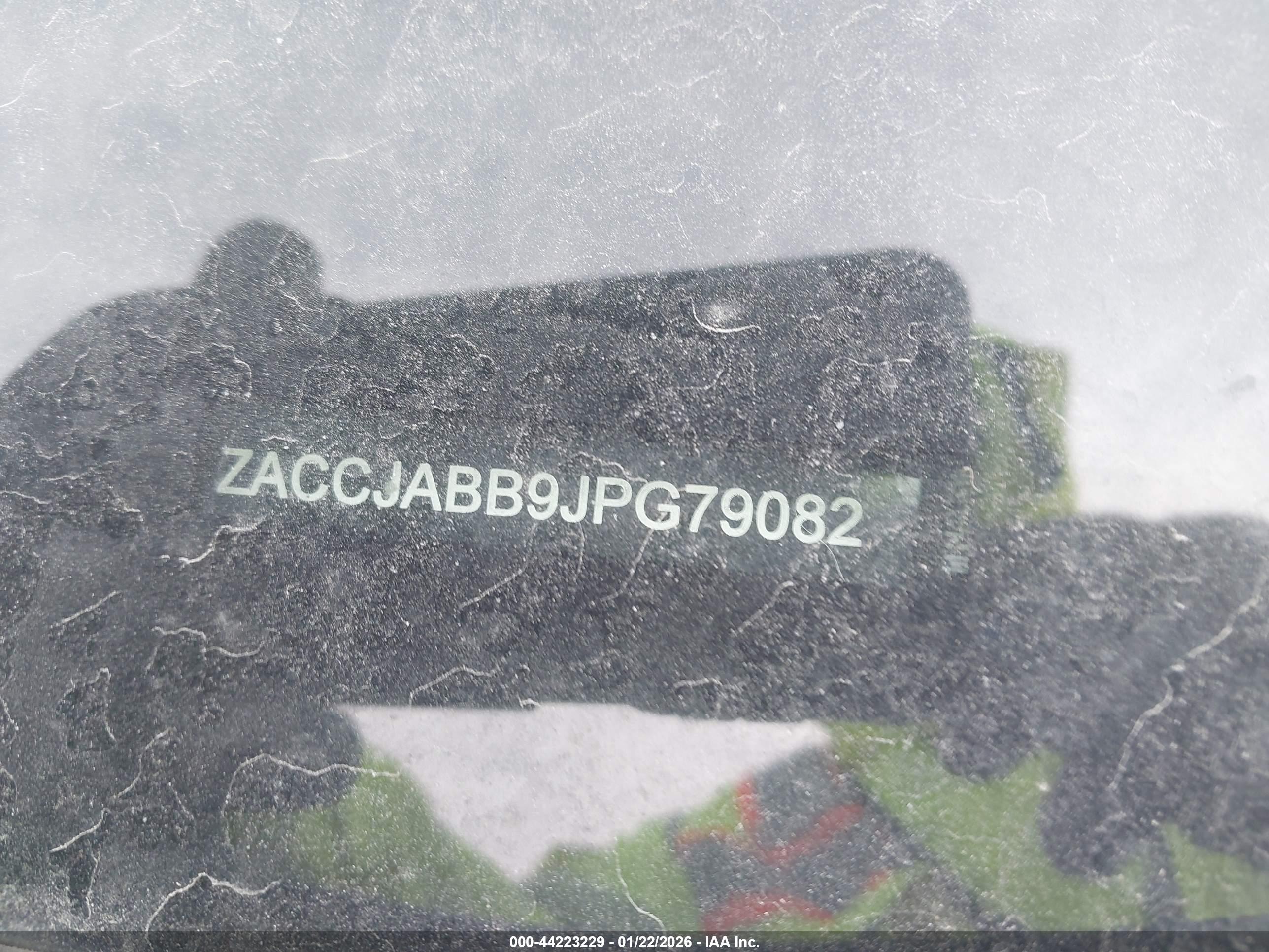 JEEP RENEGADE image 9