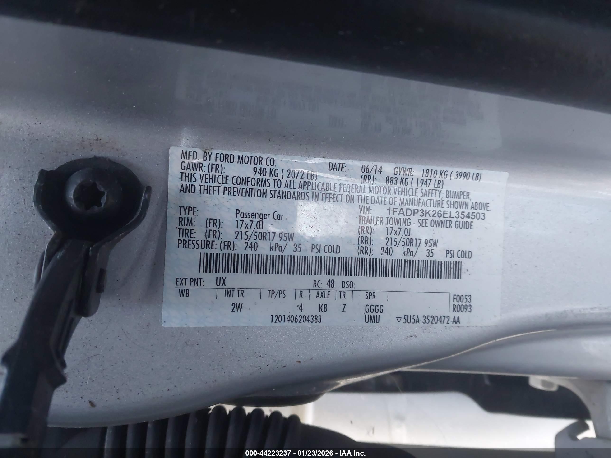 FORD FOCUS image 9