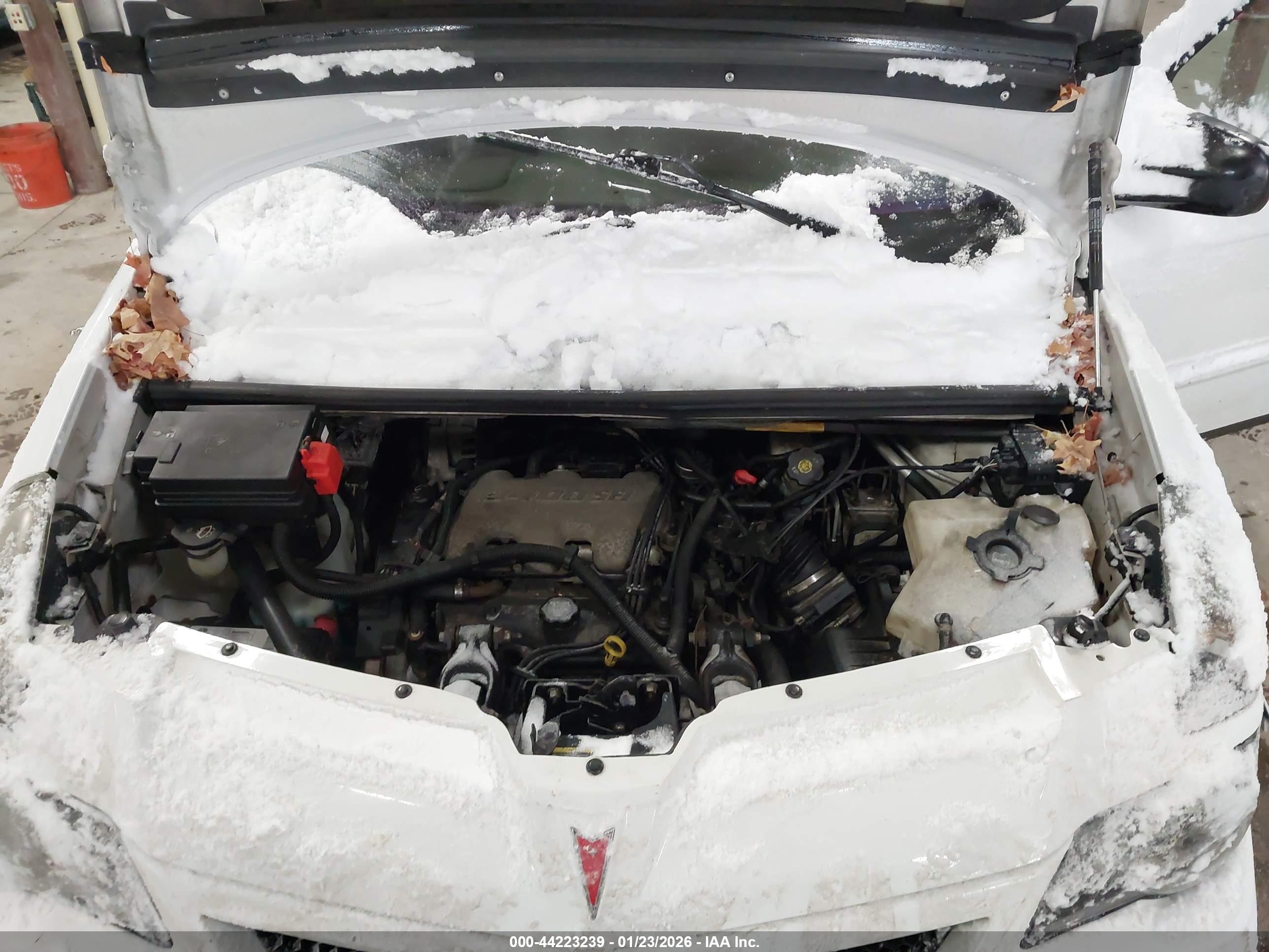 PONTIAC AZTEK image 10