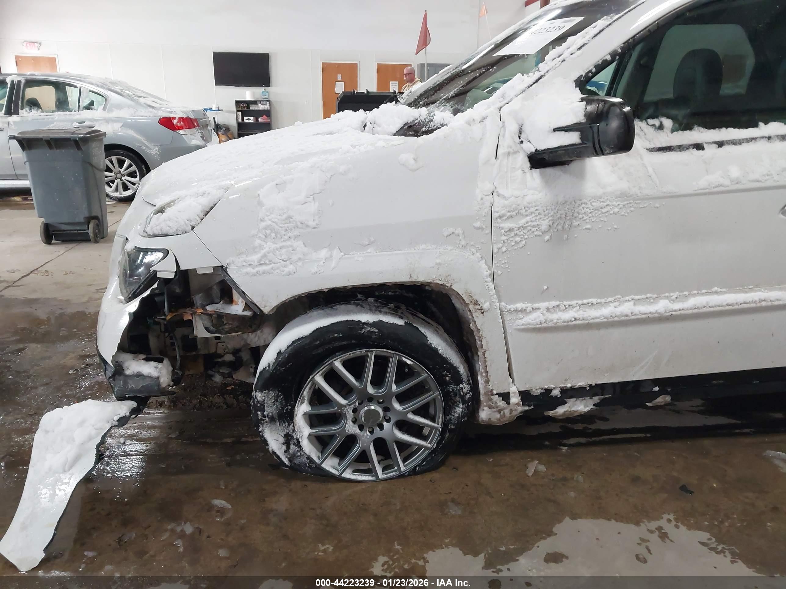 PONTIAC AZTEK image 6