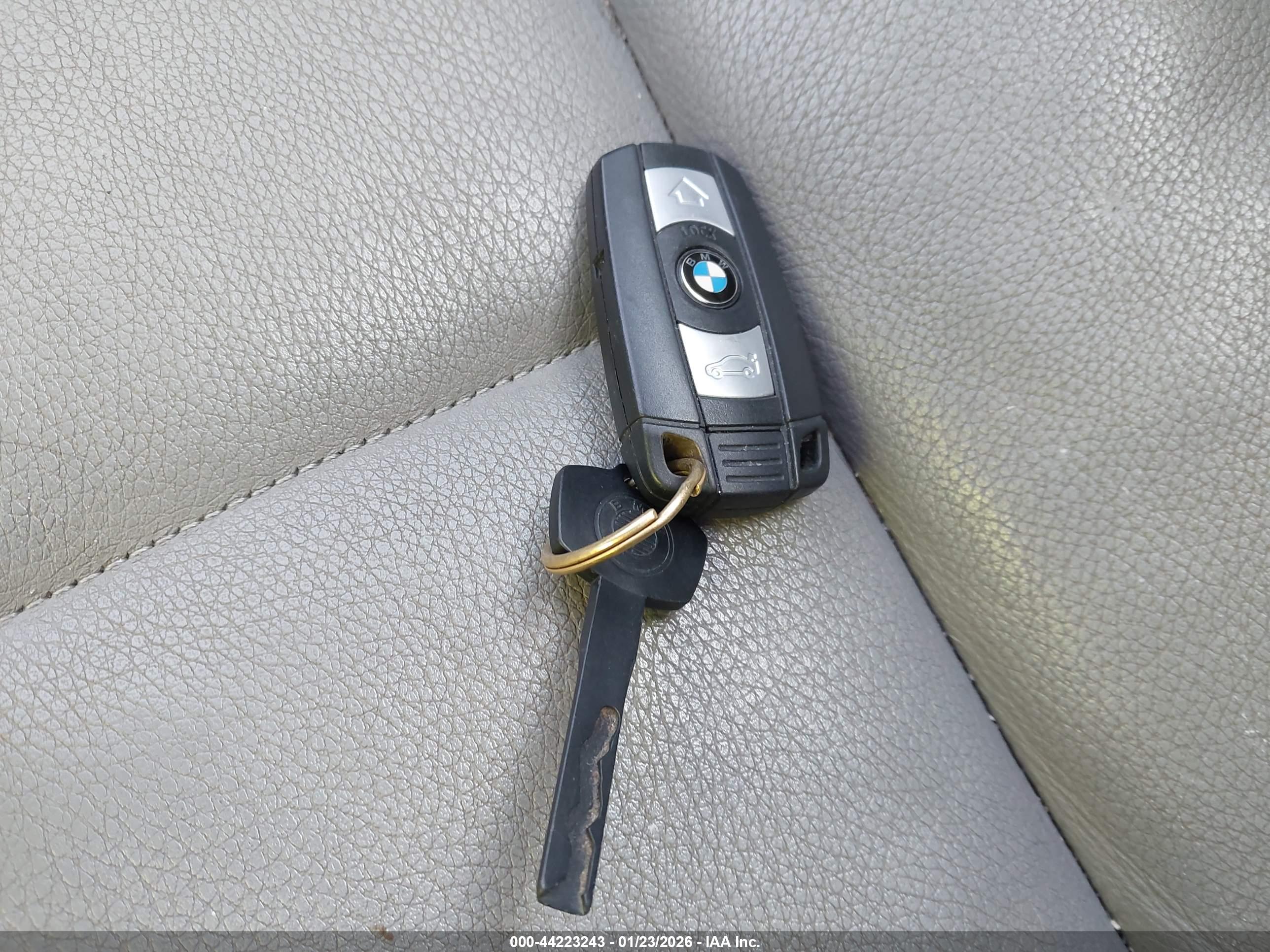 BMW 535I image 11