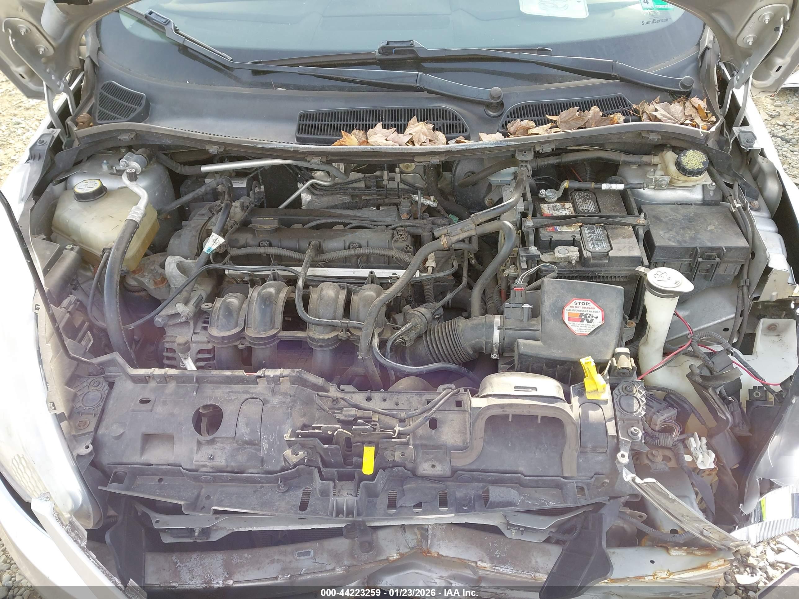 FORD FIESTA image 10