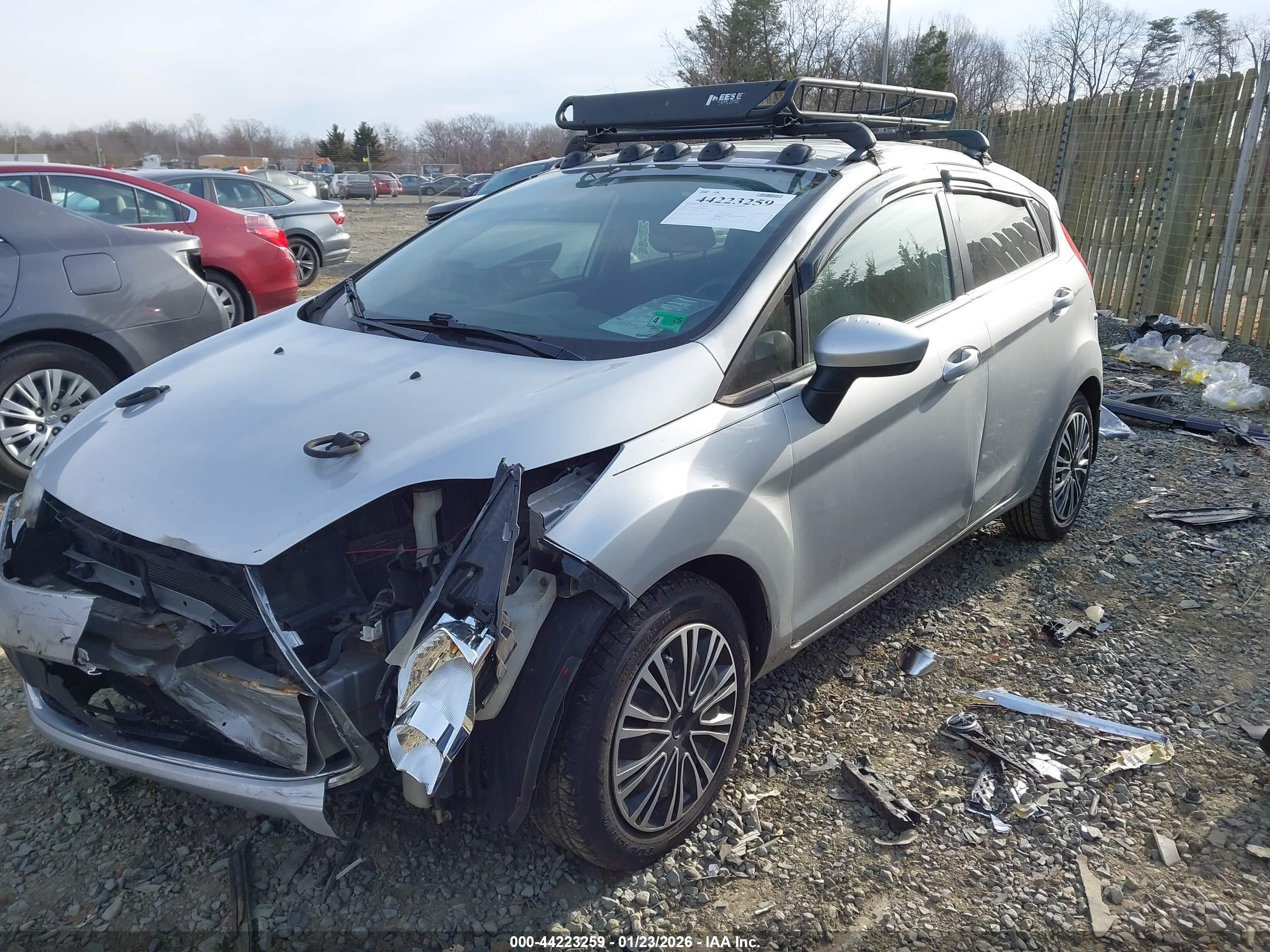 FORD FIESTA image 2