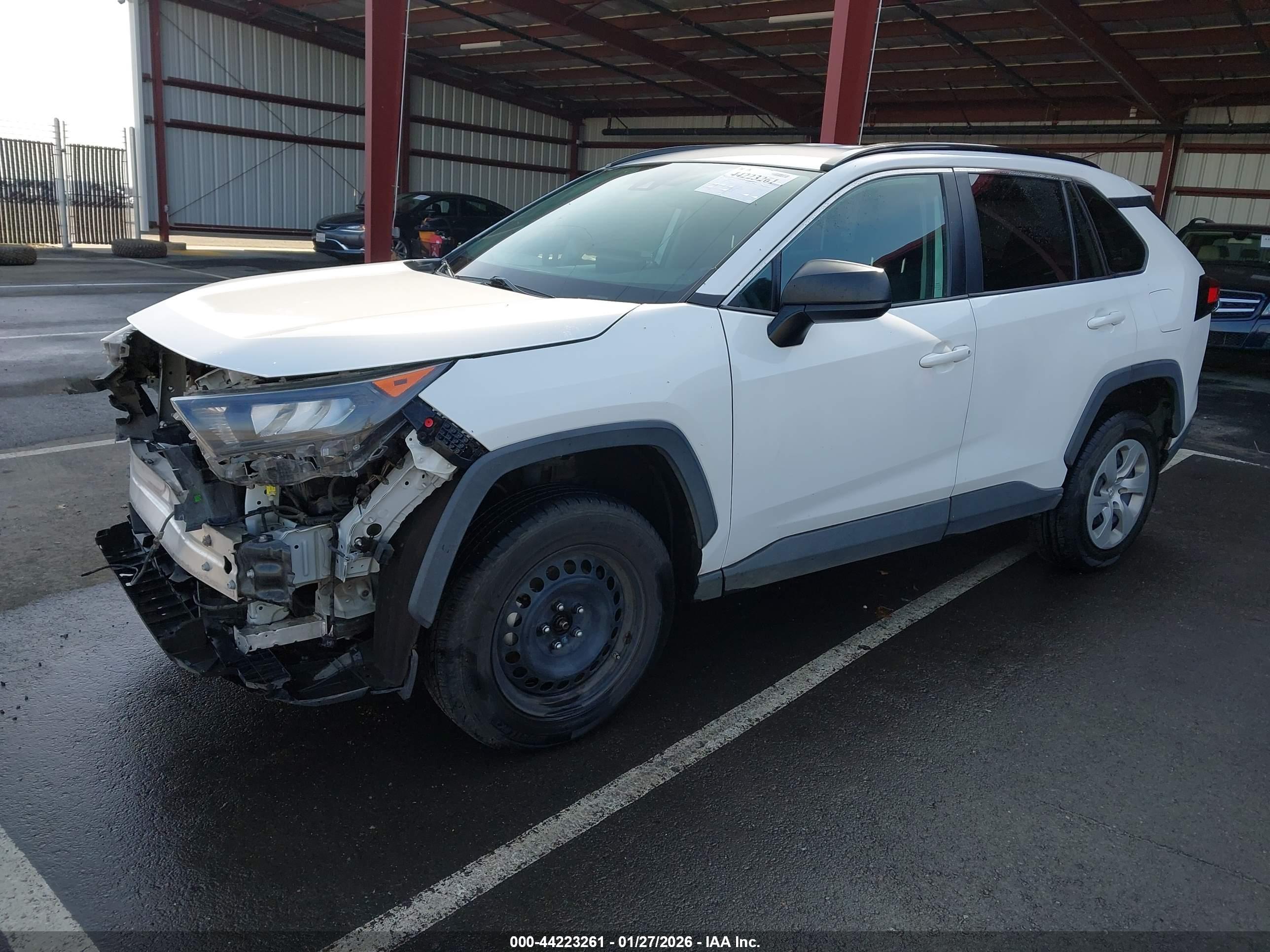 TOYOTA RAV4 image 2