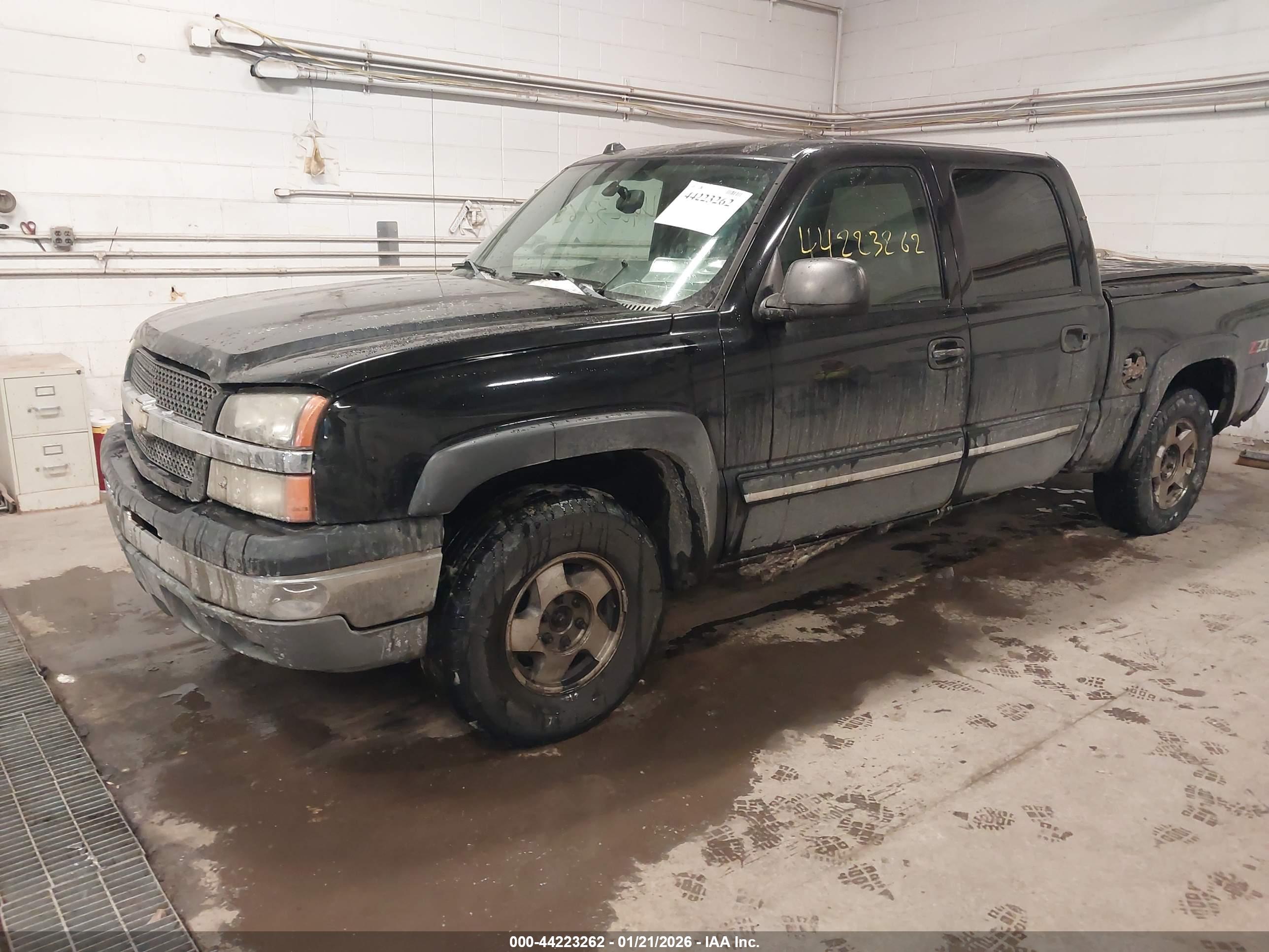 CHEVROLET SILVERADO image 2