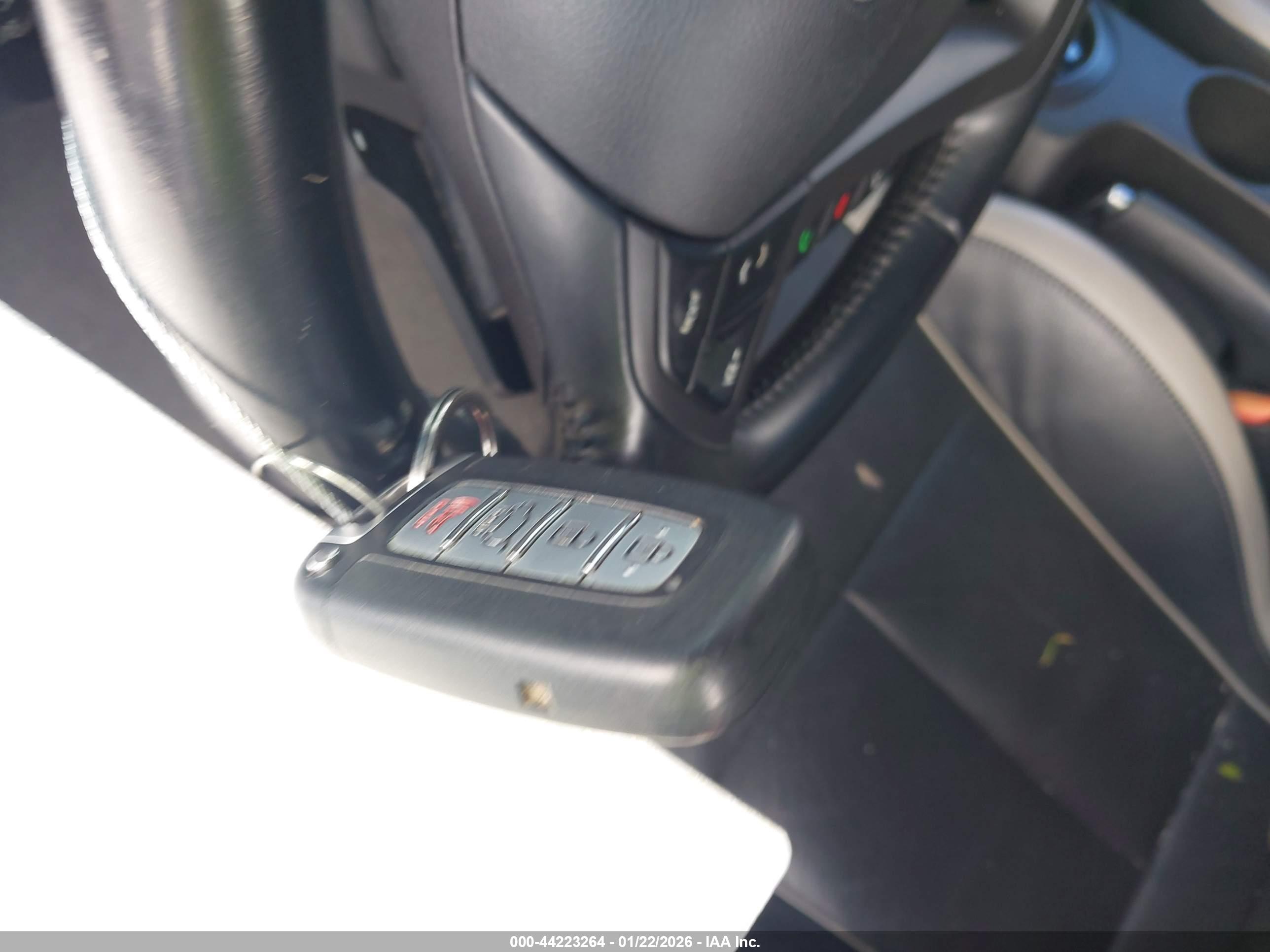 HYUNDAI VELOSTER image 11