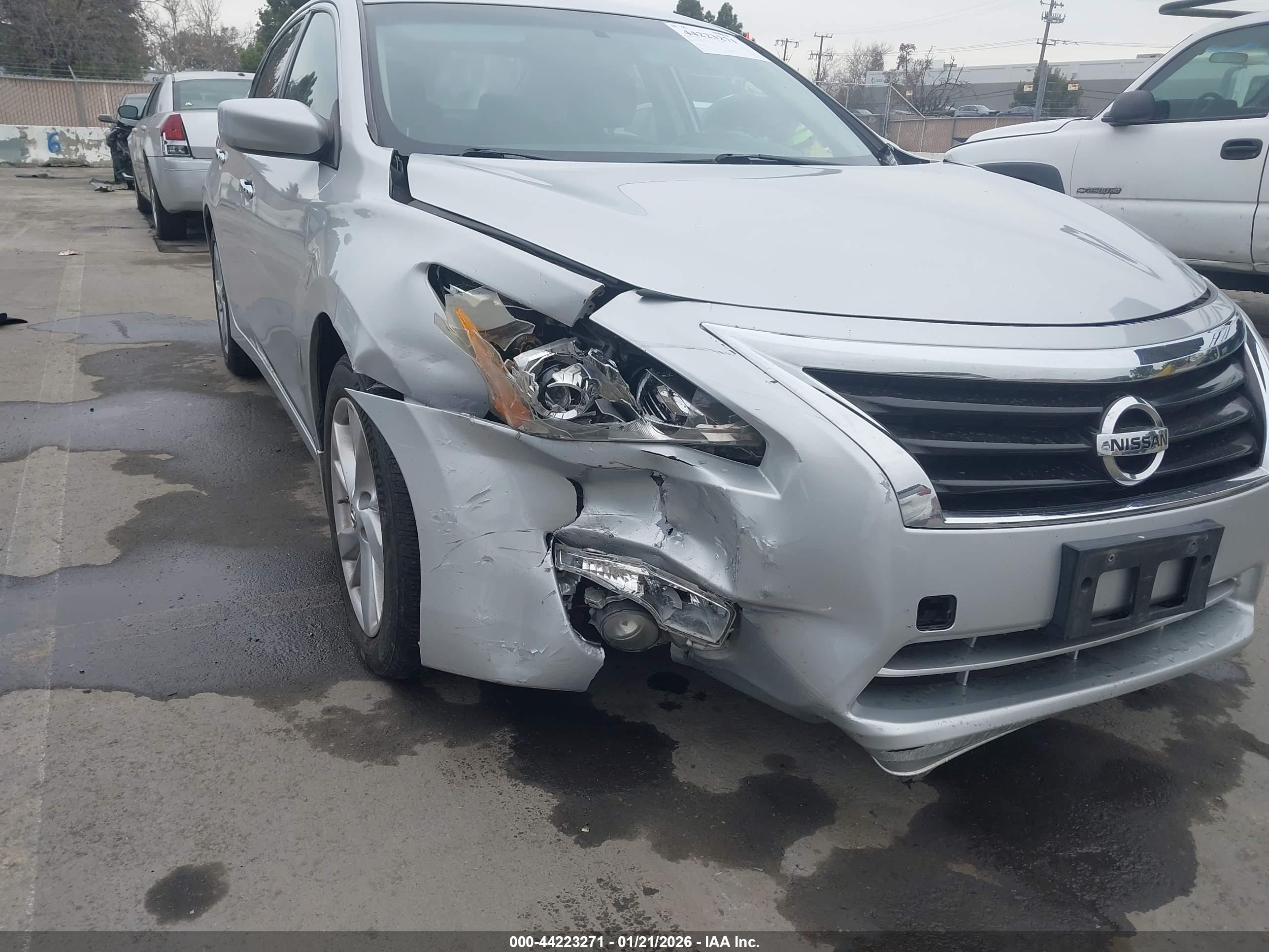 NISSAN ALTIMA image 6