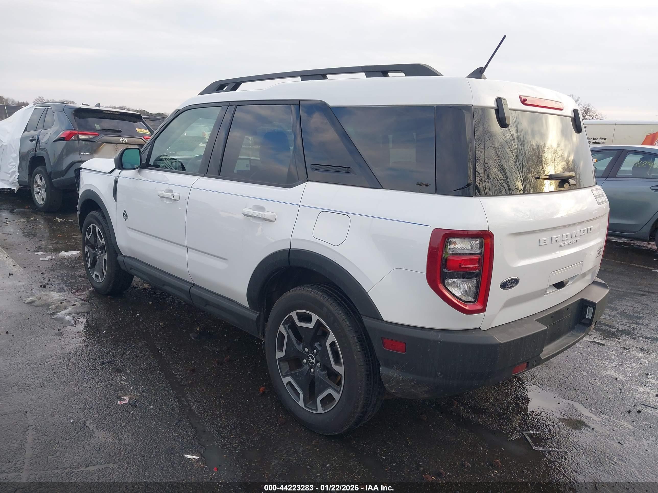FORD BRONCO image 3