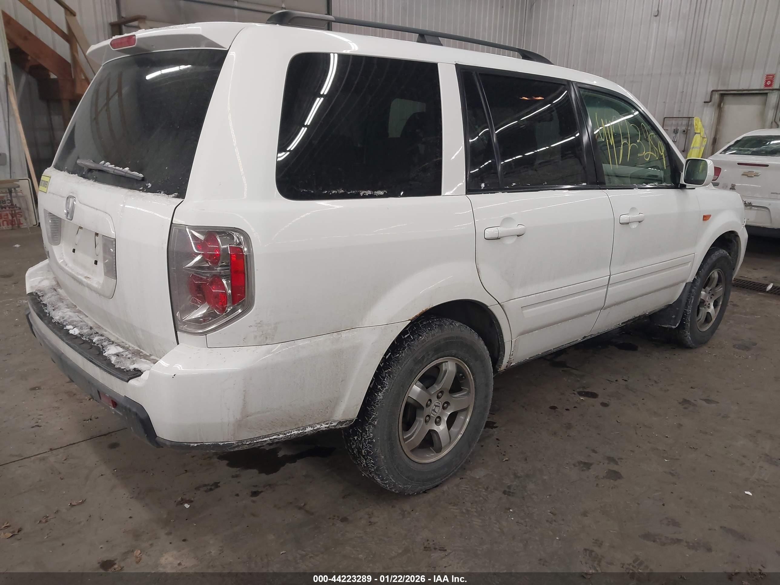 HONDA PILOT image 4