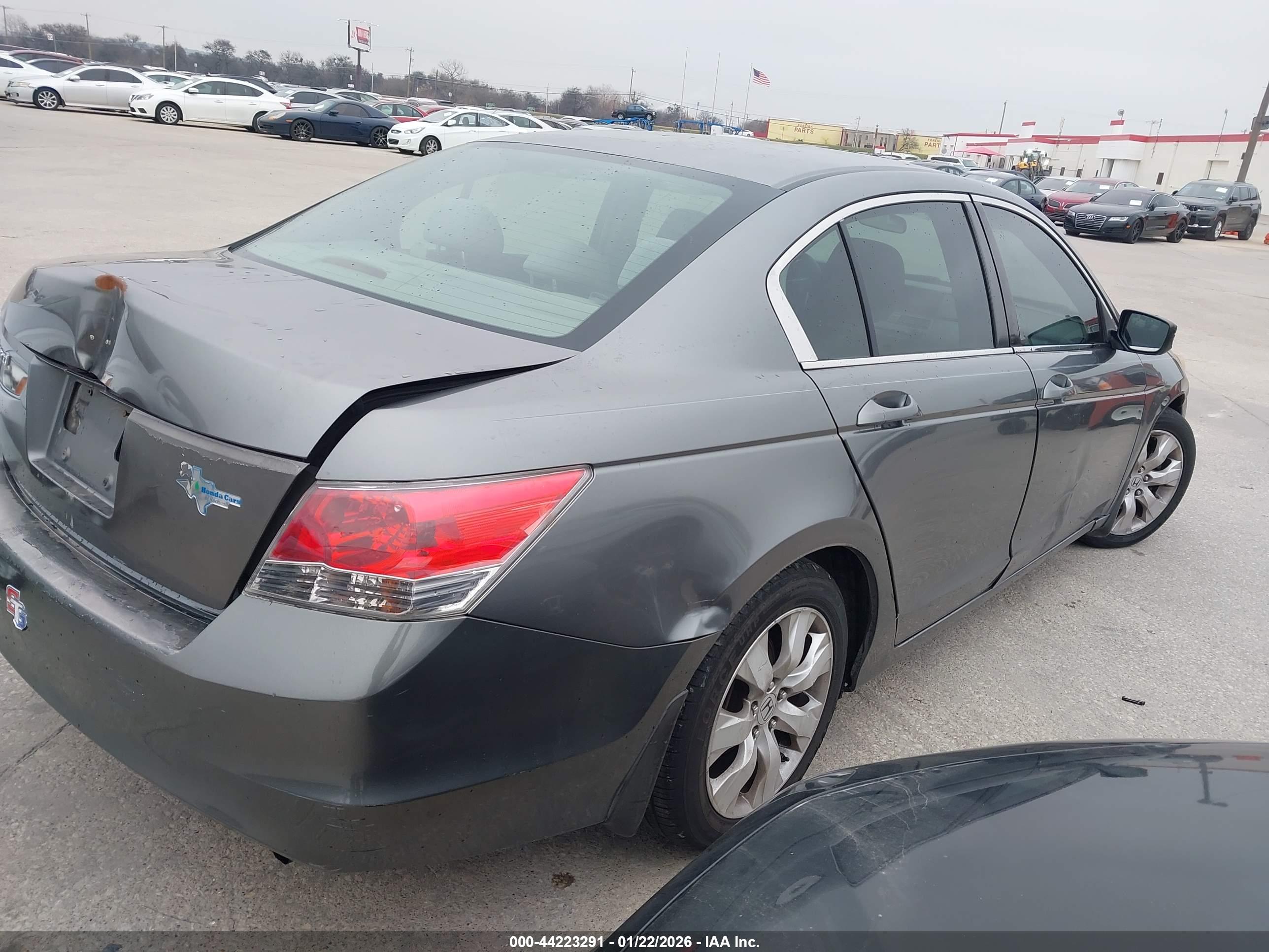HONDA ACCORD image 4