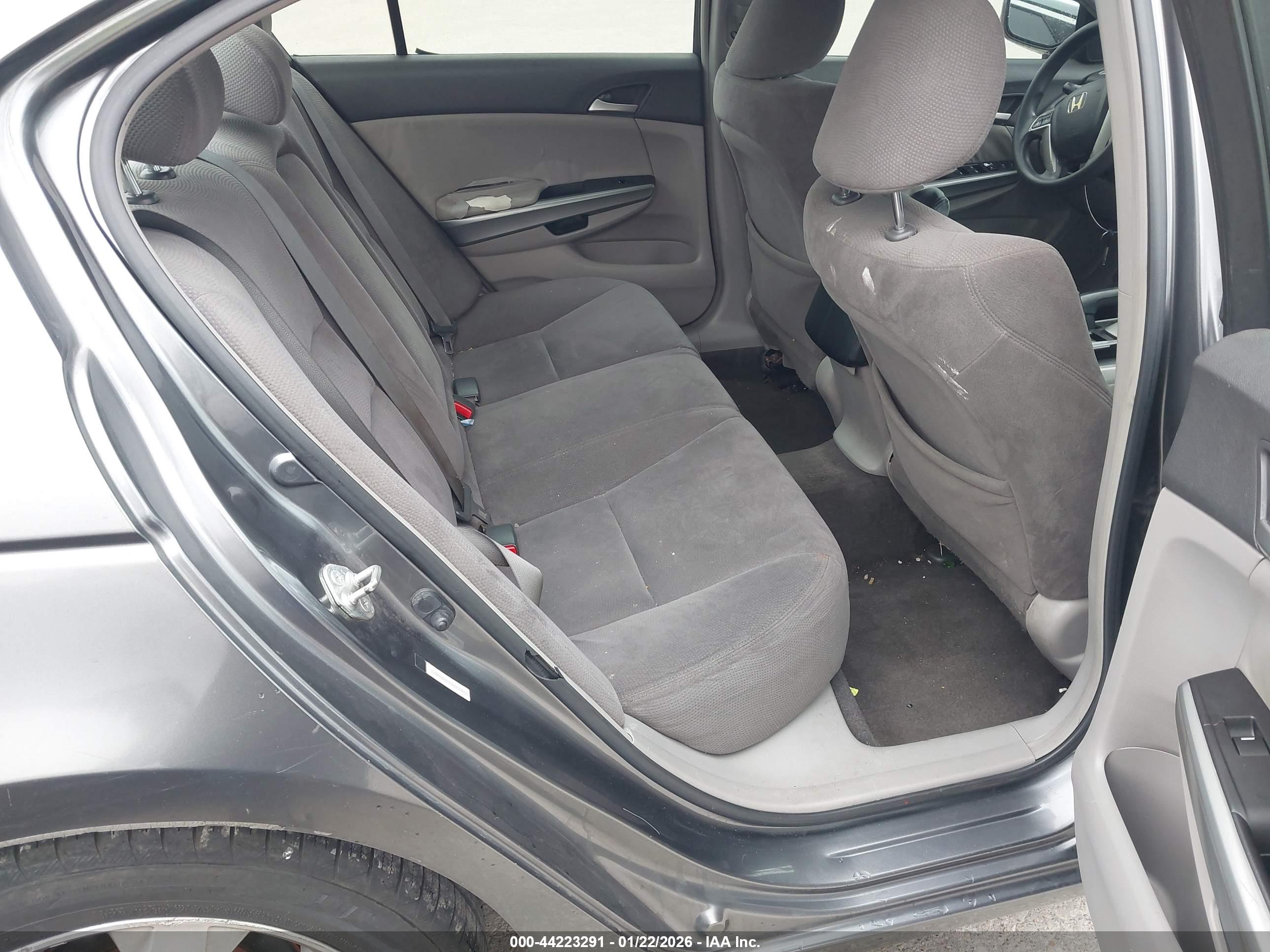 HONDA ACCORD image 8