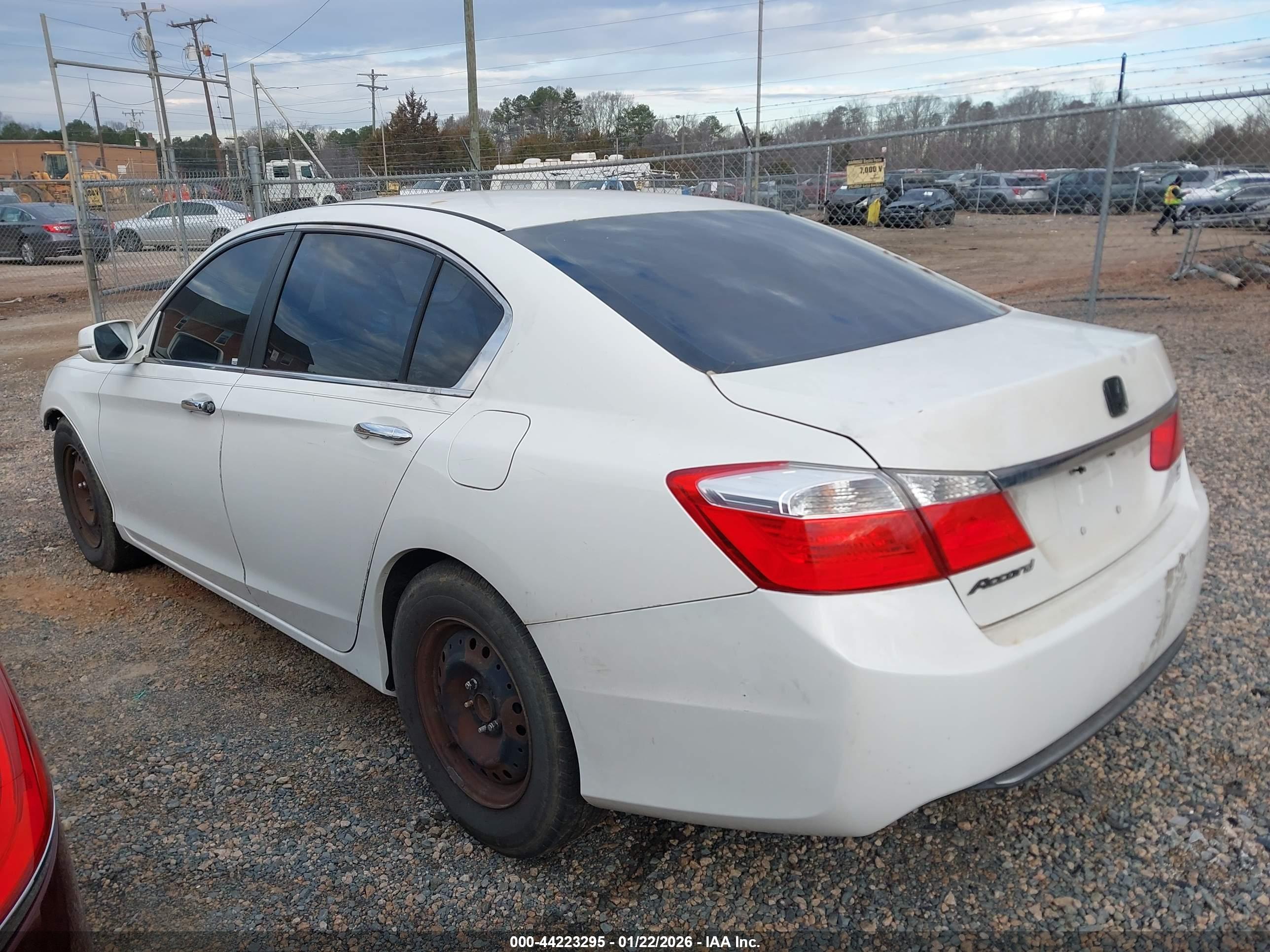 HONDA ACCORD image 3