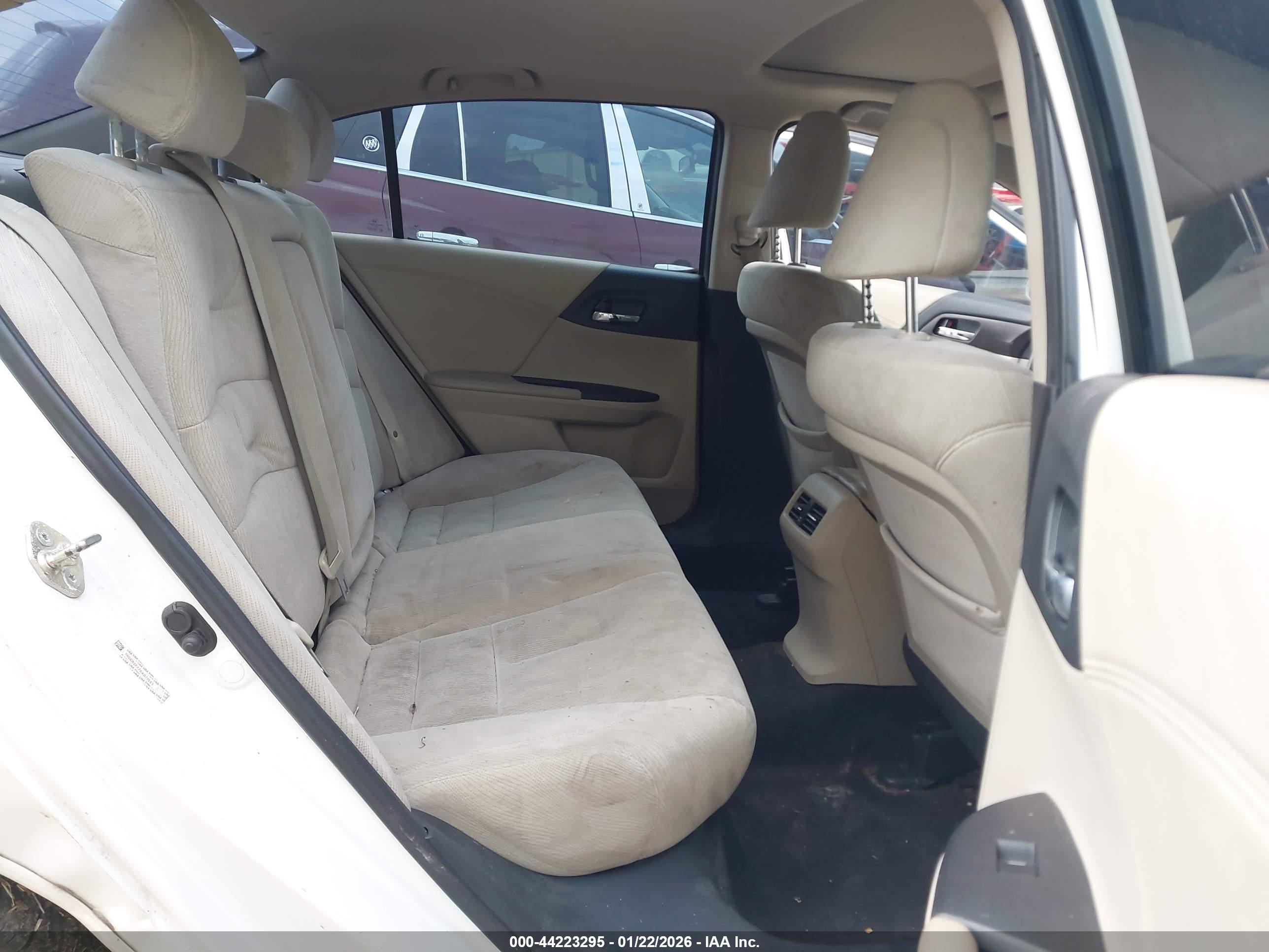 HONDA ACCORD image 8