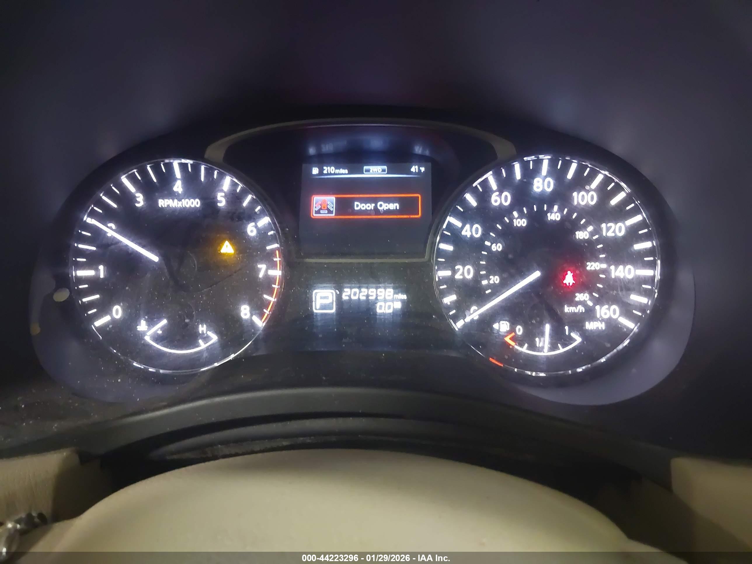 NISSAN PATHFINDER image 7