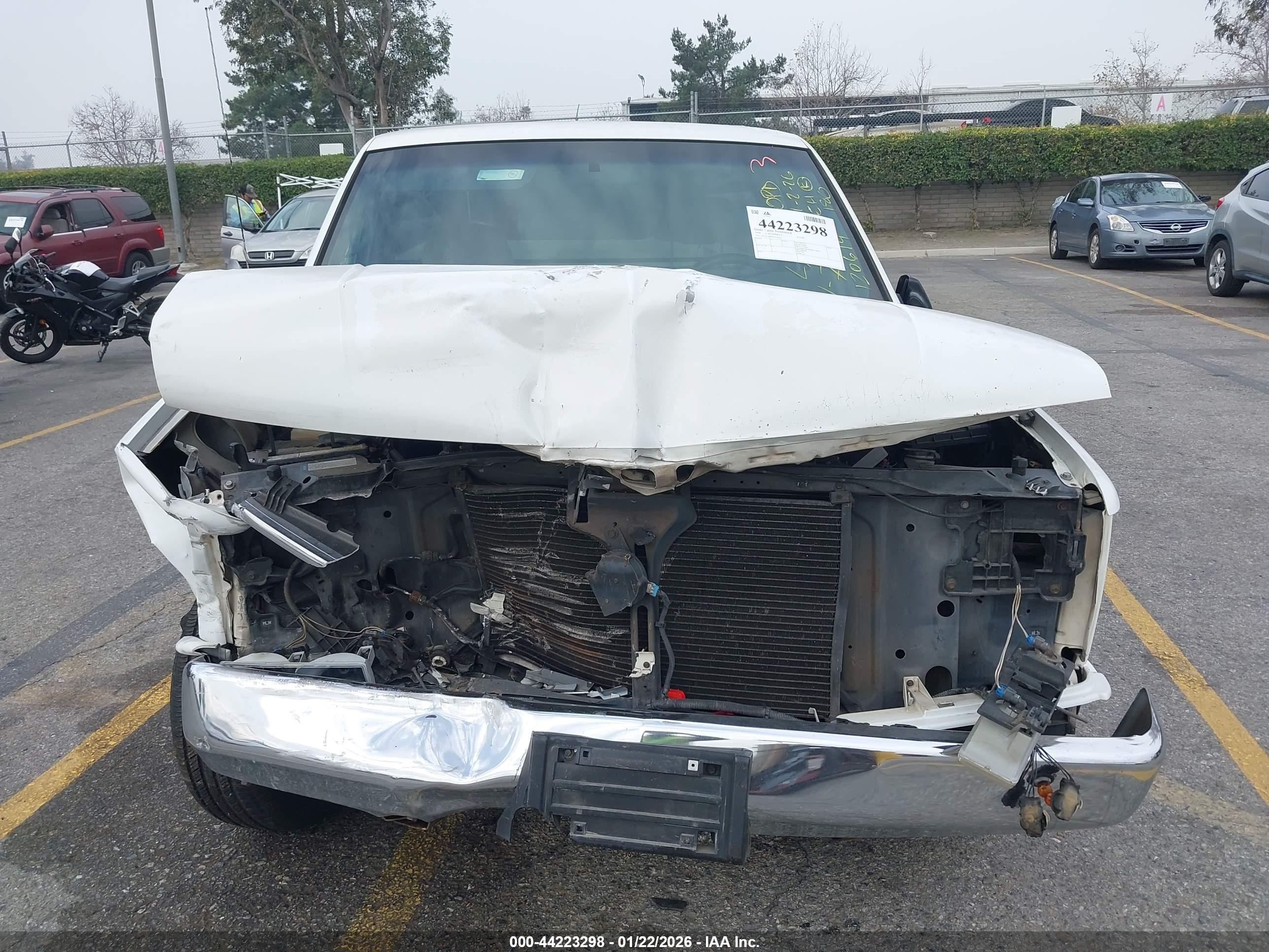 CHEVROLET C1500 image 6