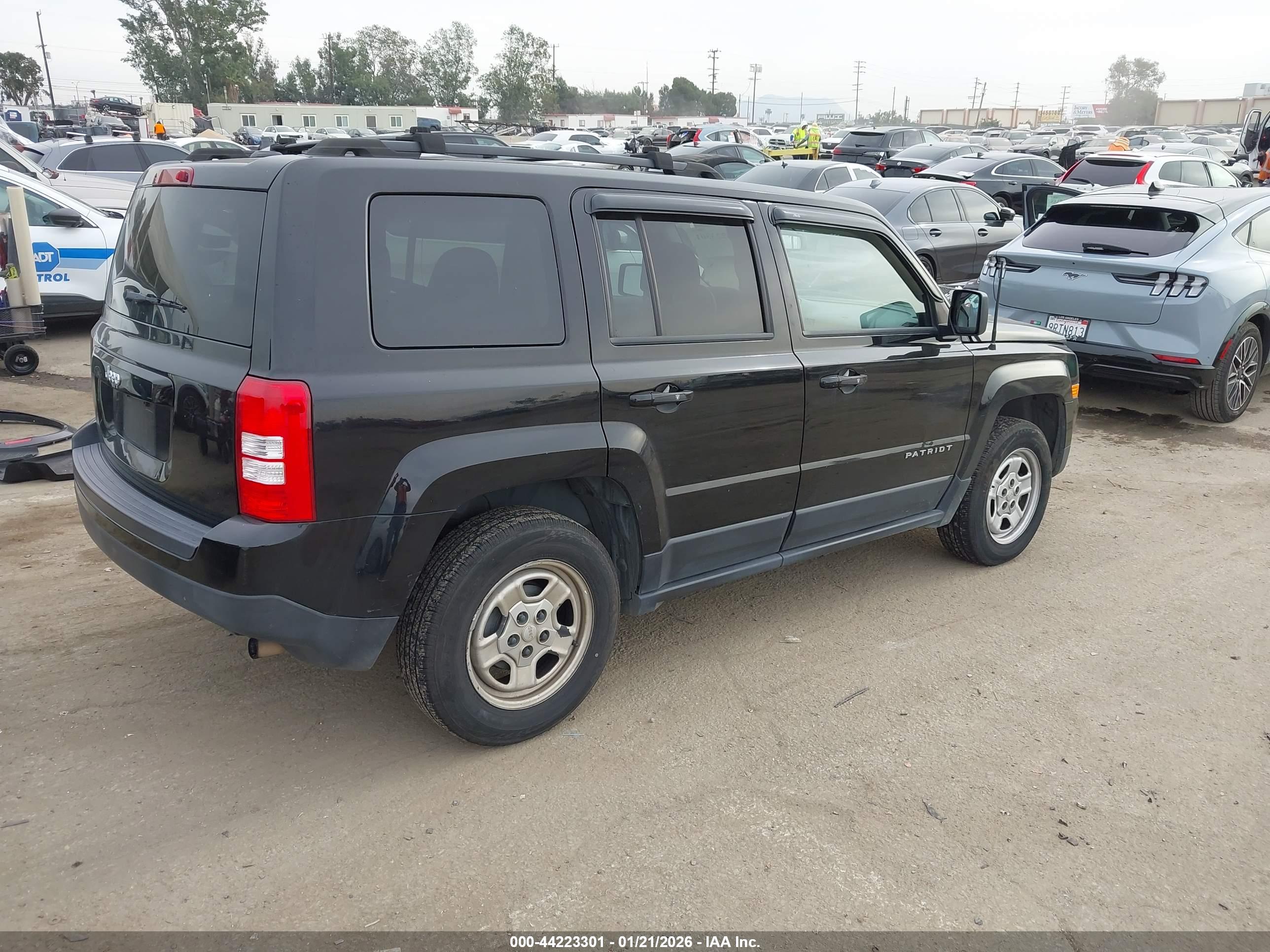 JEEP PATRIOT image 4