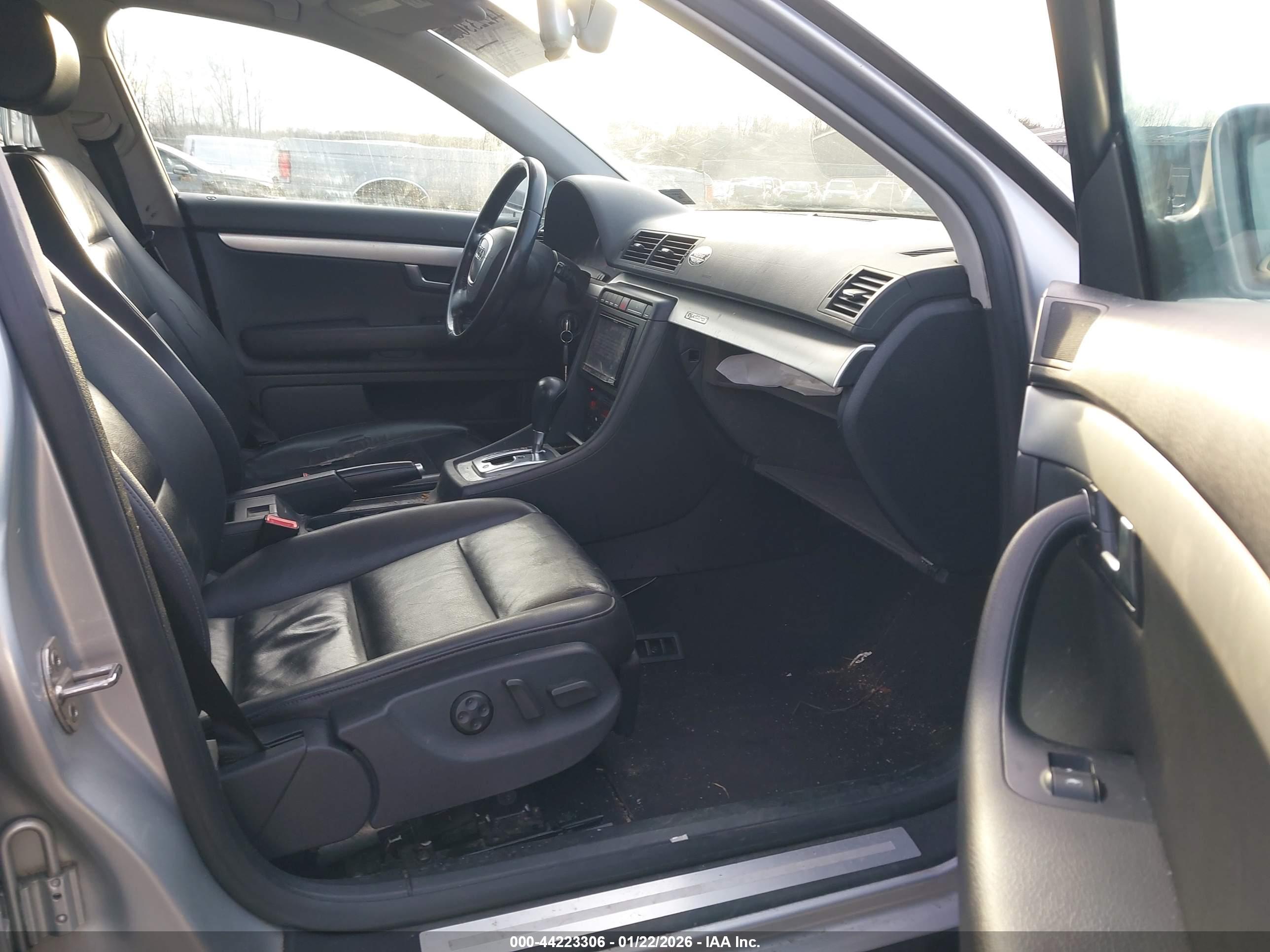 AUDI A4 image 5