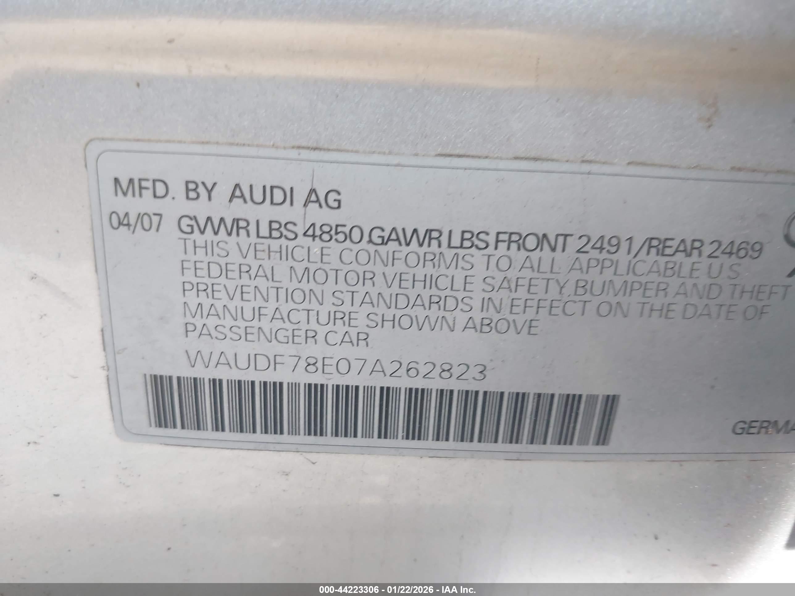 AUDI A4 image 9