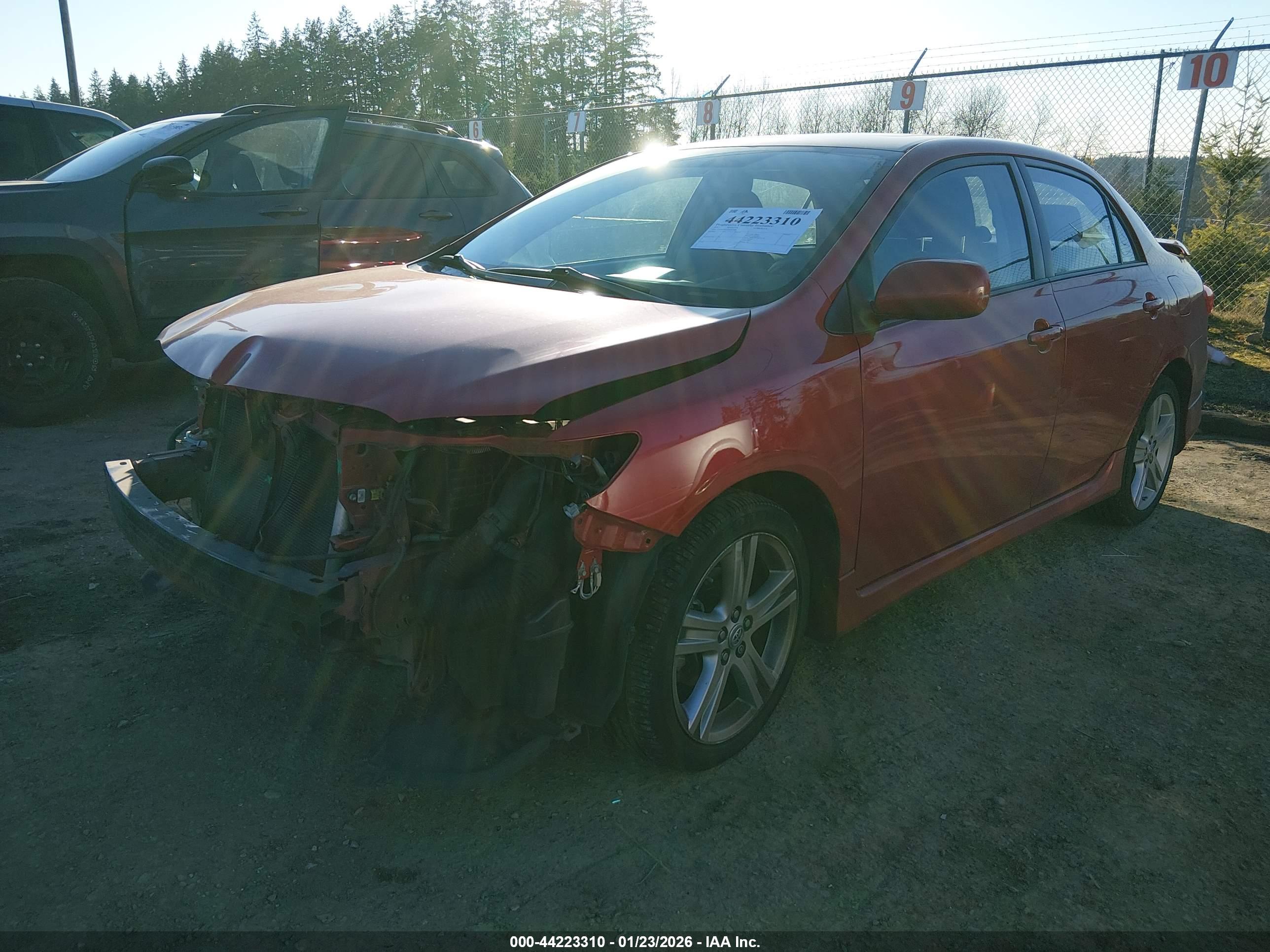 TOYOTA COROLLA image 2