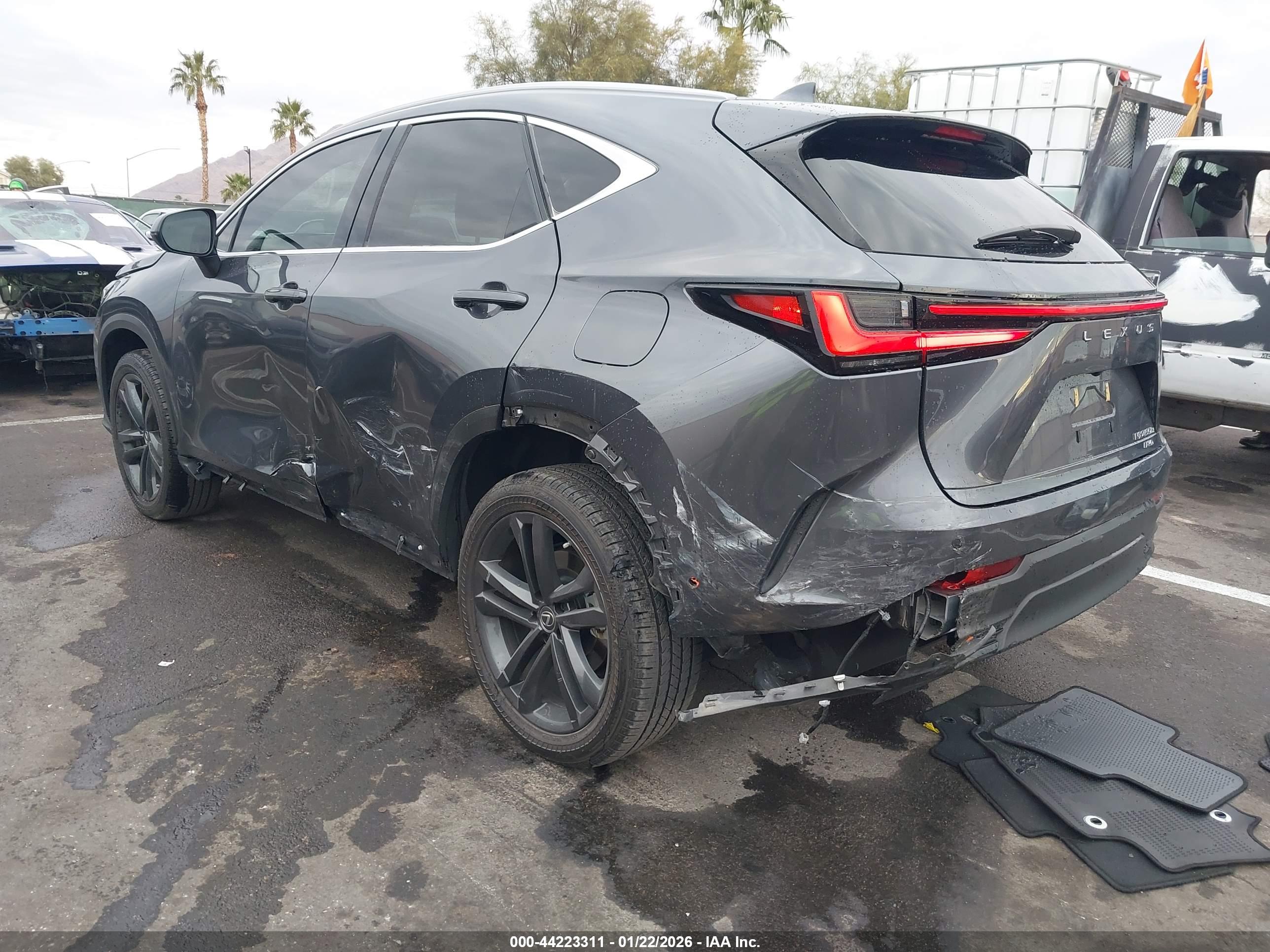 LEXUS NX image 3