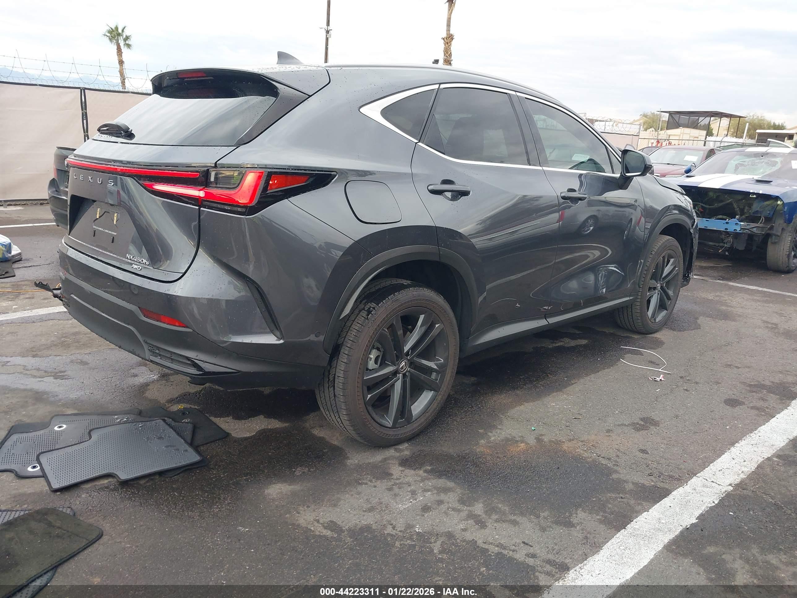 LEXUS NX image 4