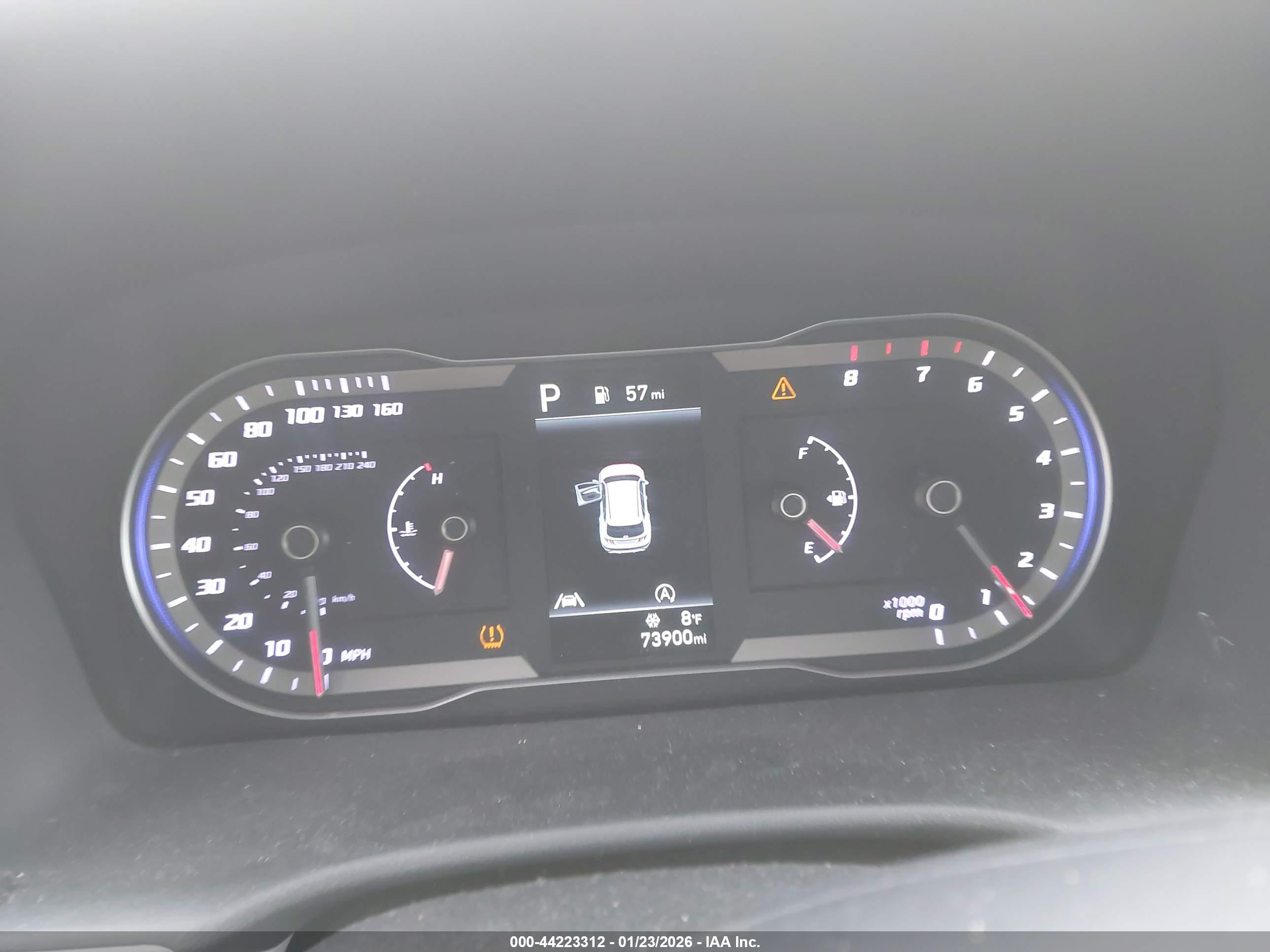 HYUNDAI TUCSON image 7