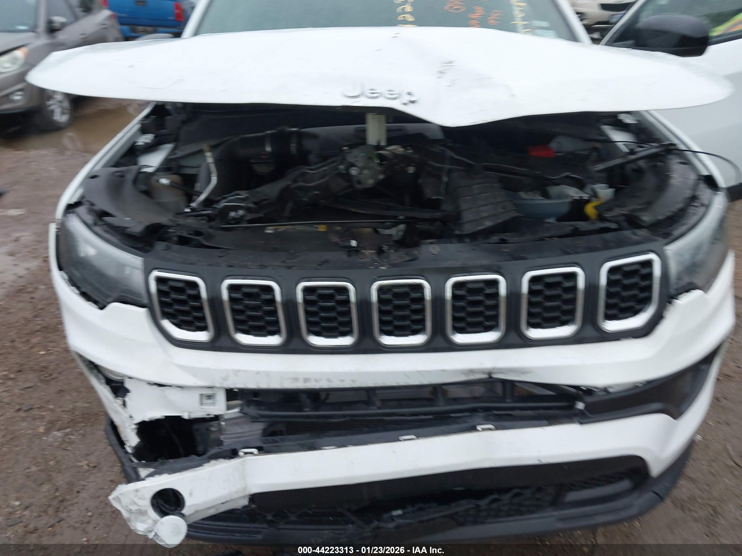JEEP COMPASS image 6