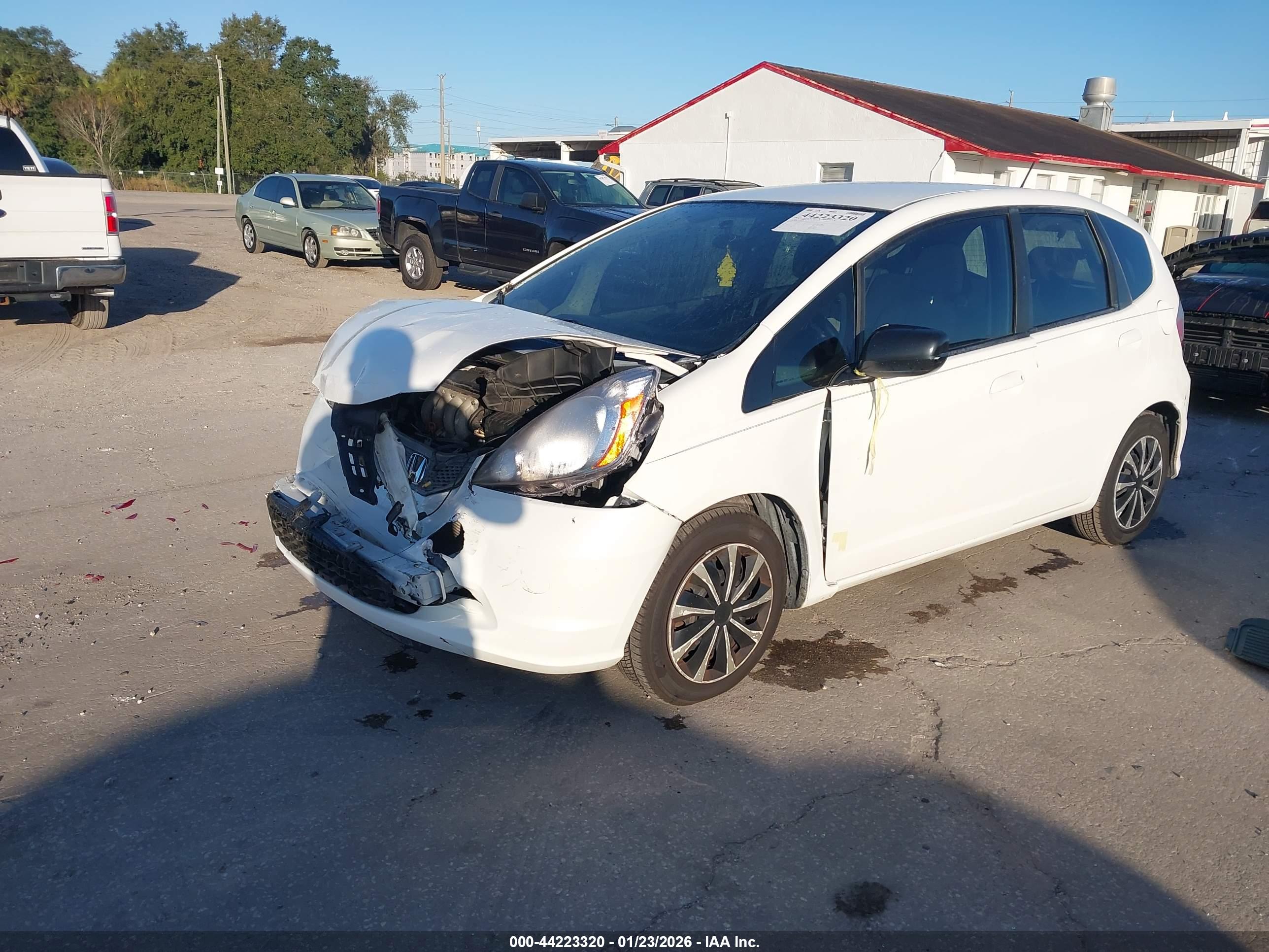 HONDA FIT image 2