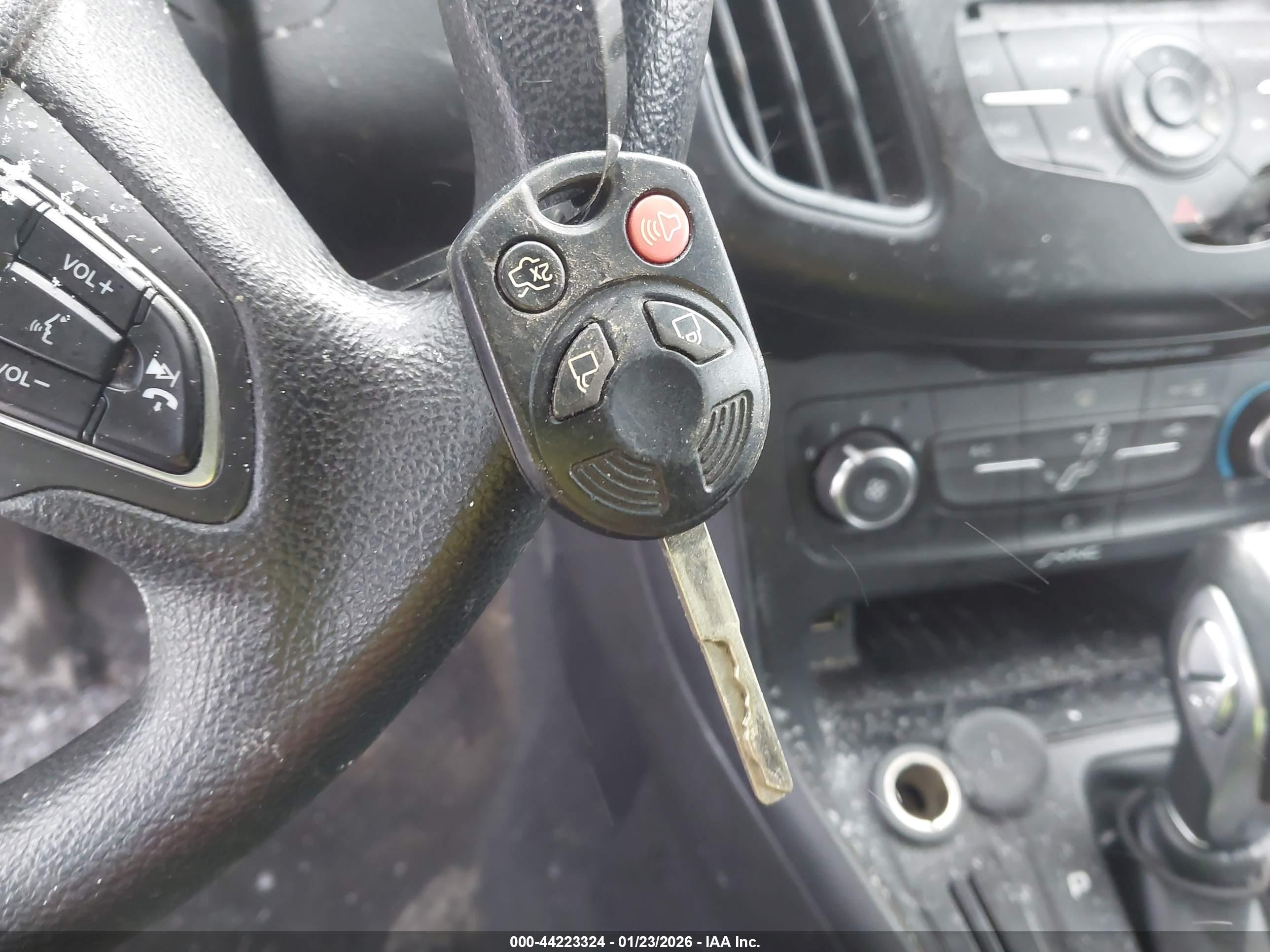 FORD FOCUS image 11