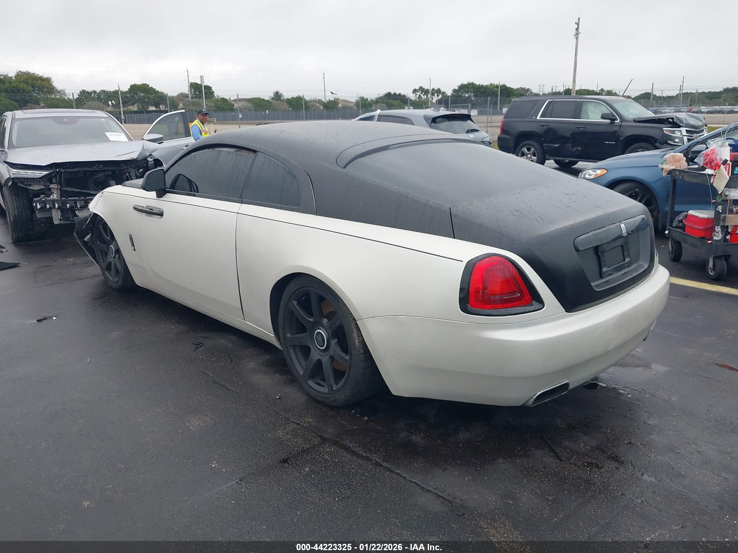 ROLLS-ROYCE WRAITH image 3