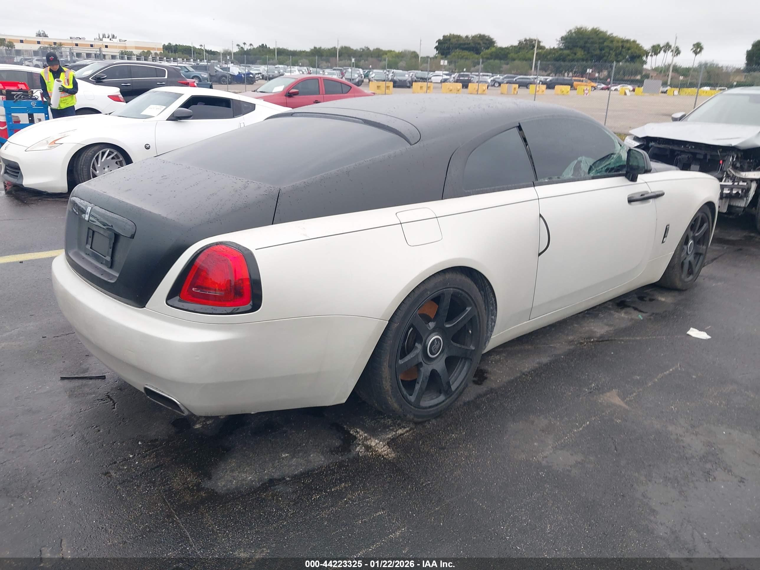 ROLLS-ROYCE WRAITH image 4