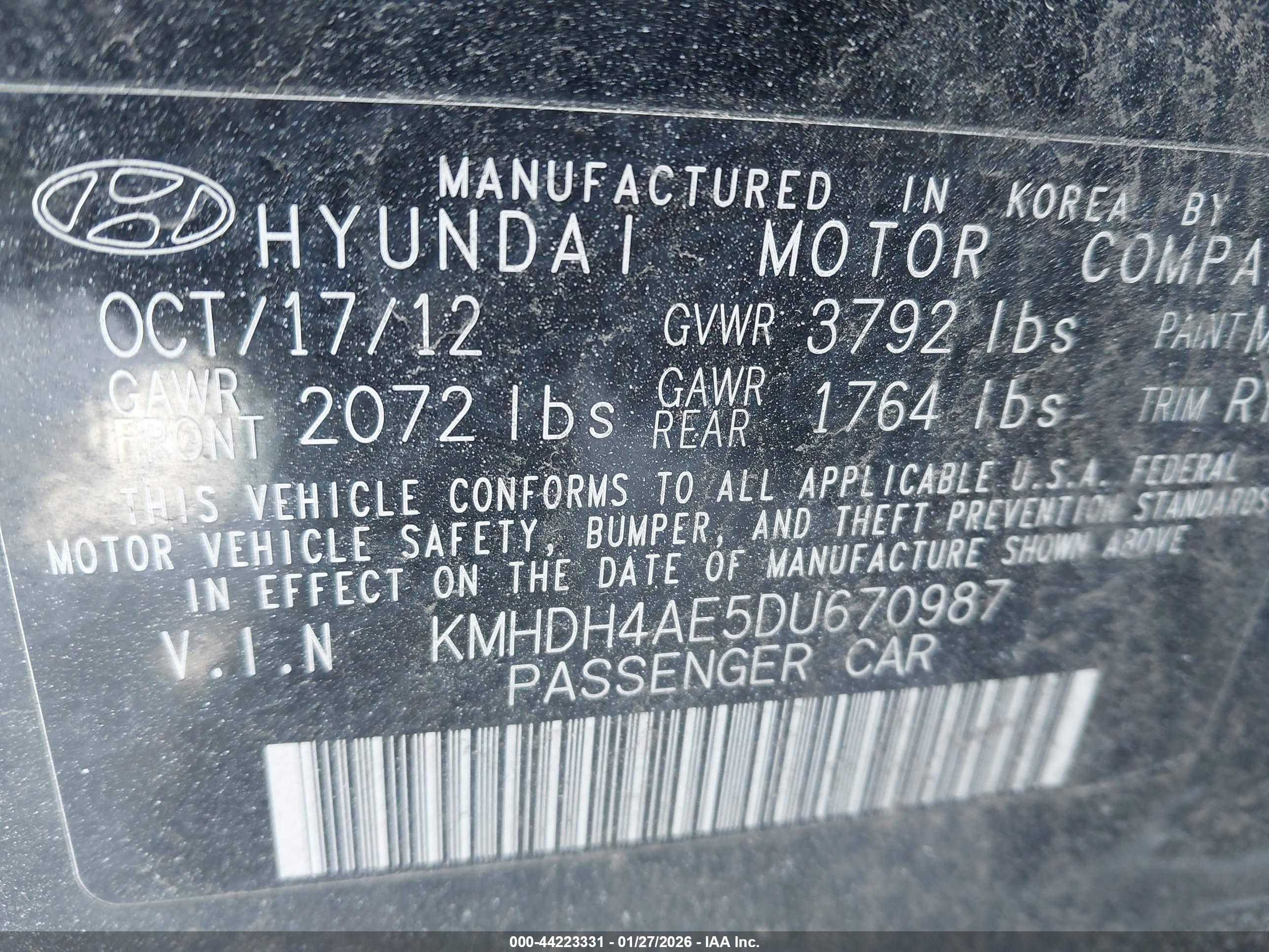 HYUNDAI ELANTRA image 9