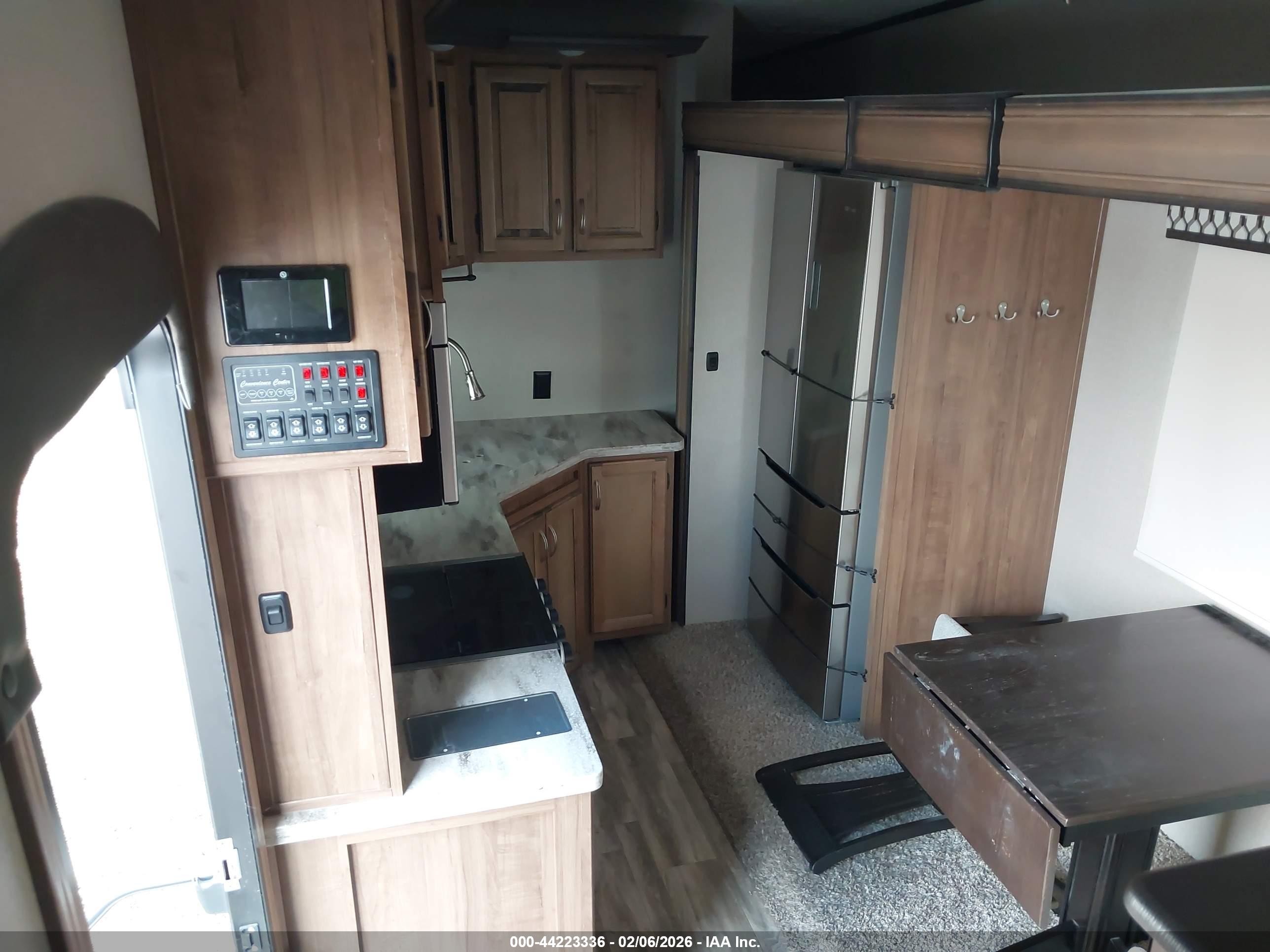 COACHMEN TRAVEL image 5