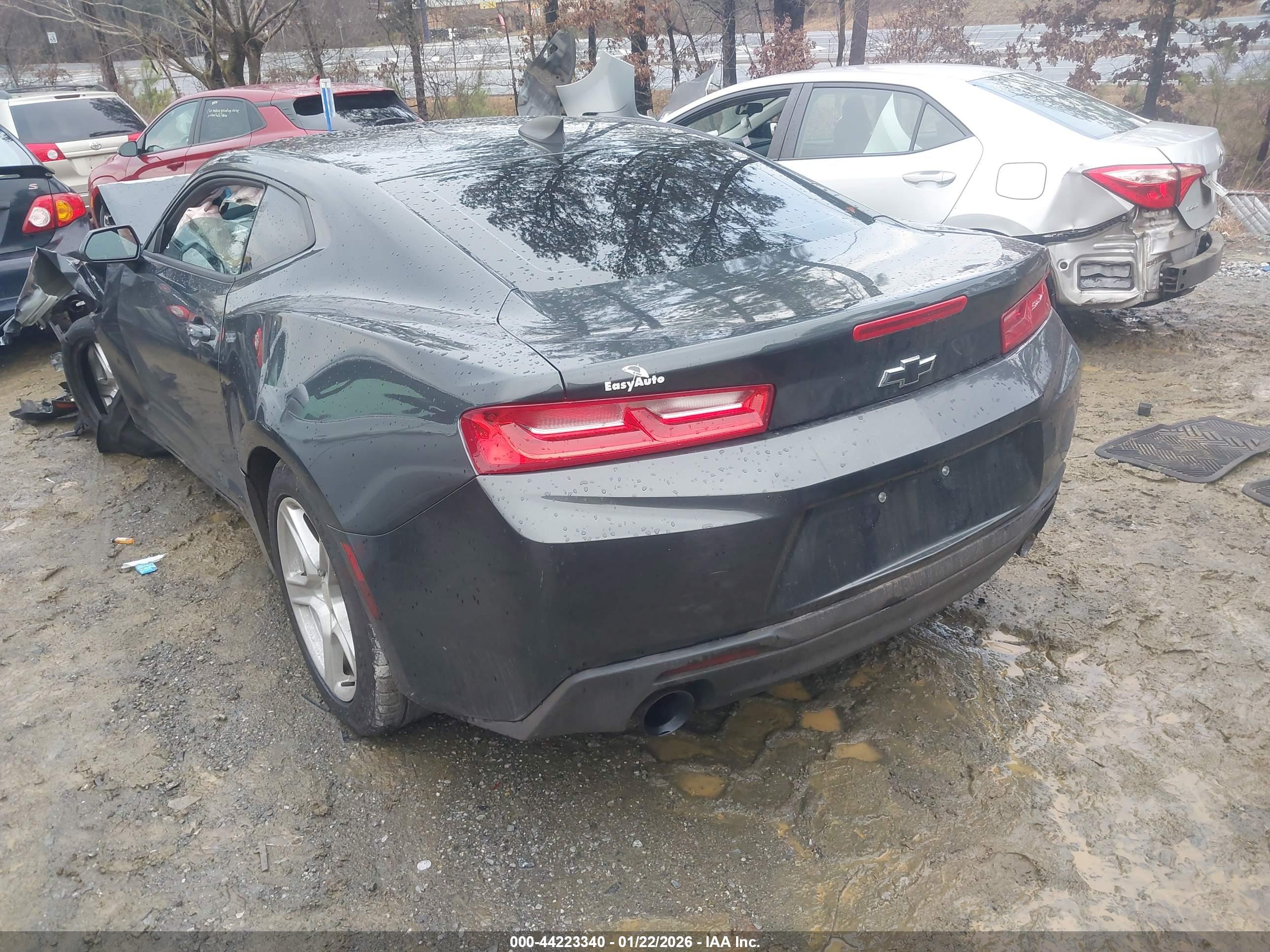 CHEVROLET CAMARO image 3