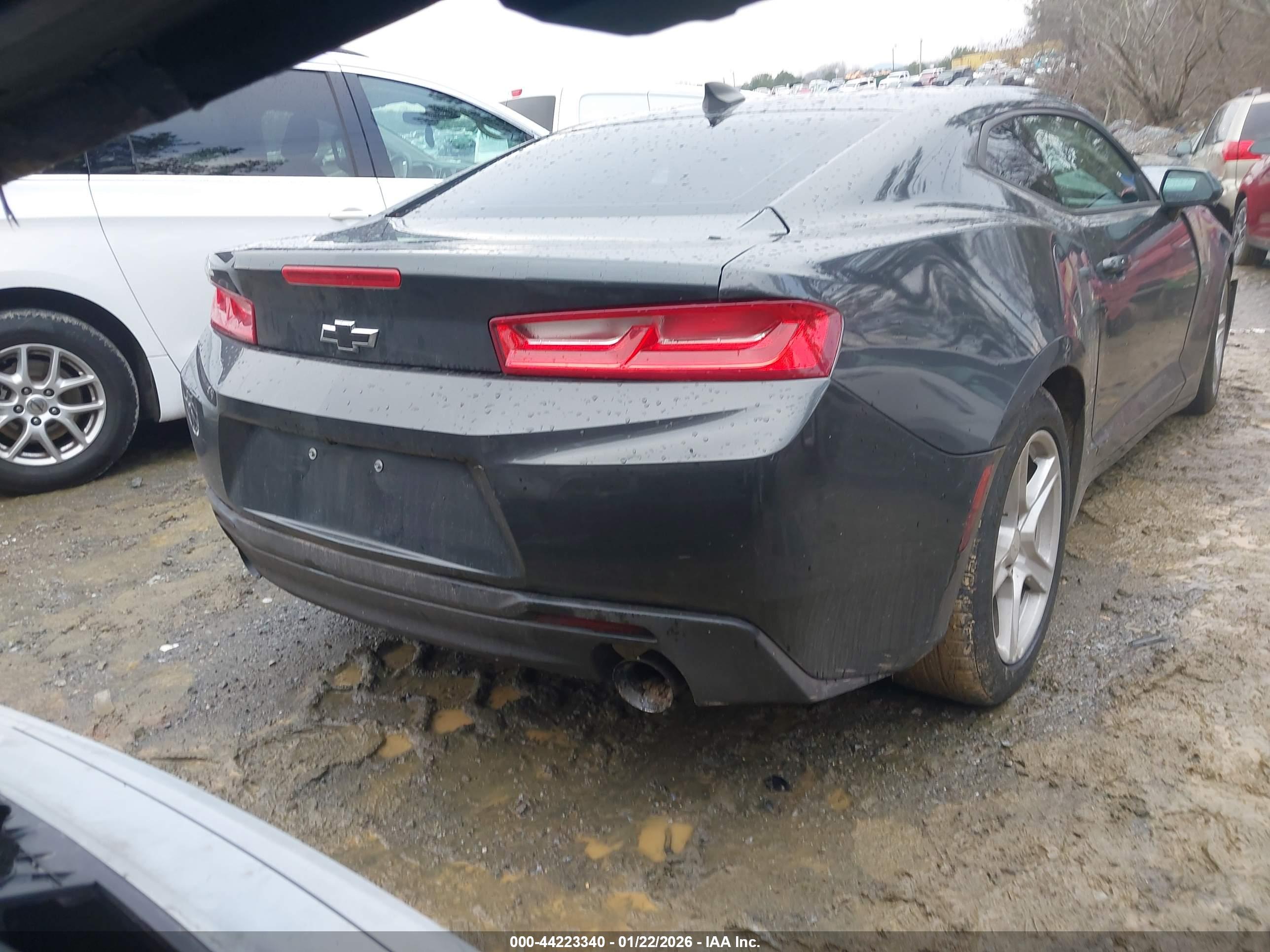 CHEVROLET CAMARO image 4