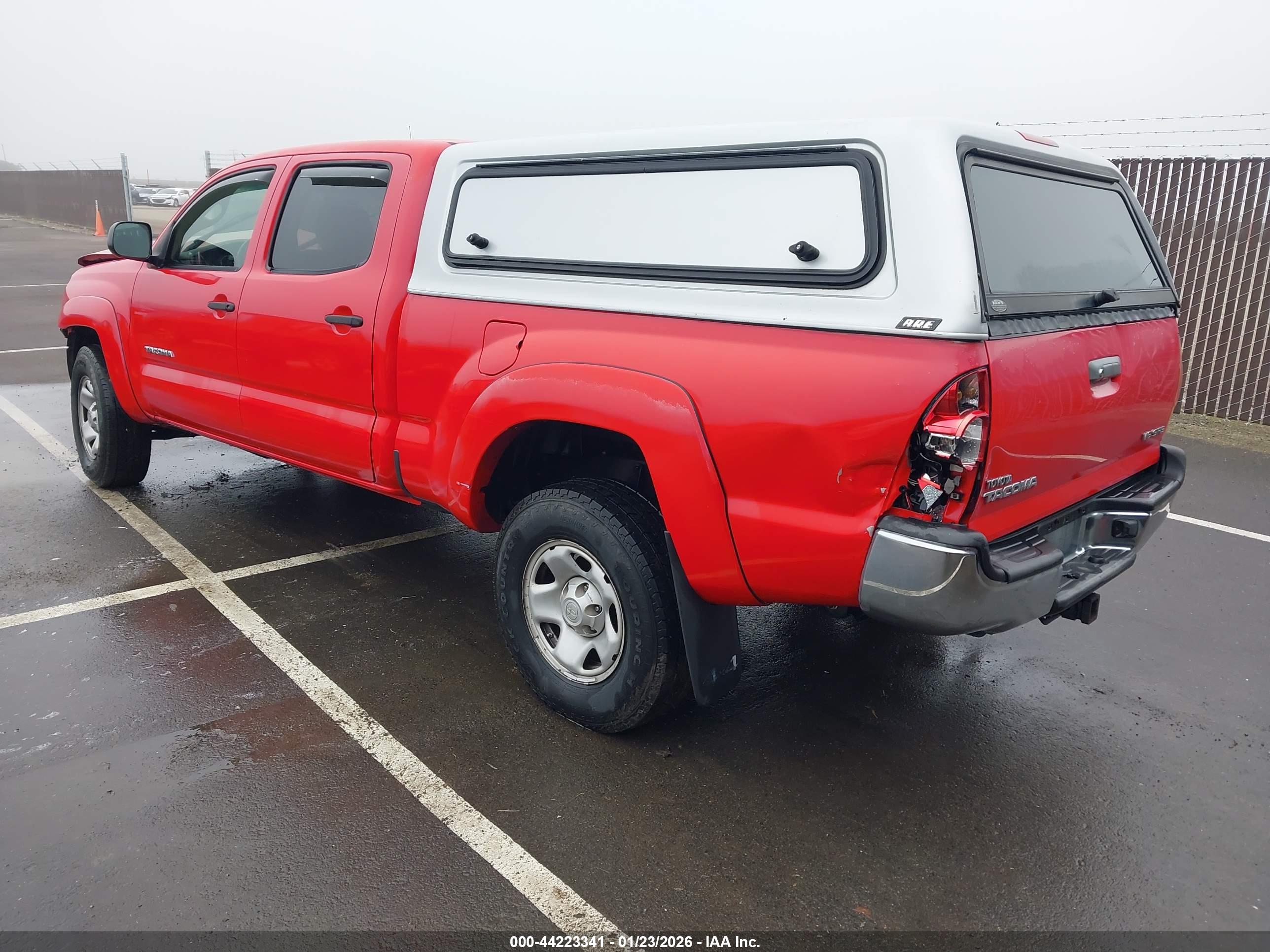 TOYOTA TACOMA image 3