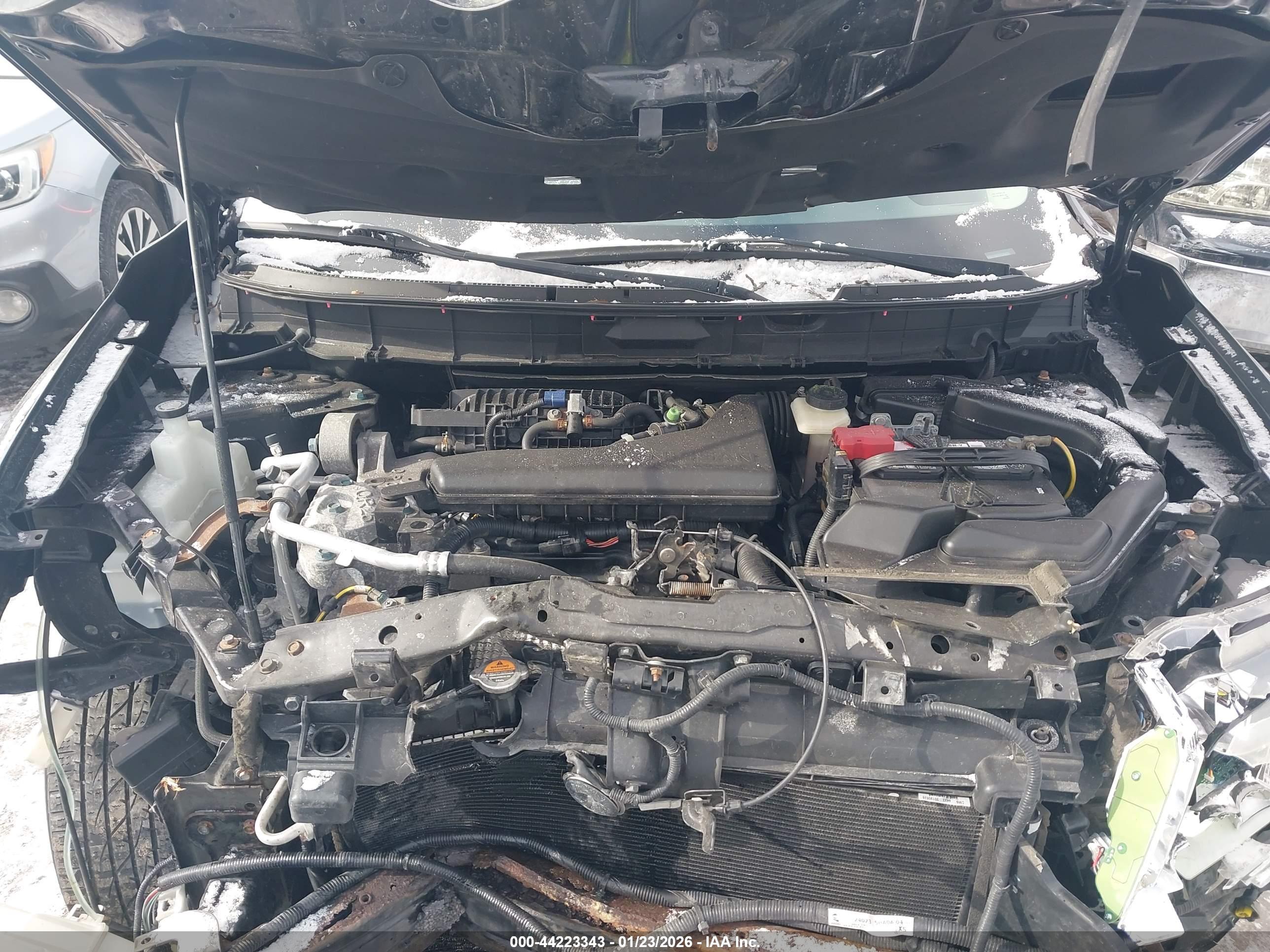 NISSAN ROGUE image 10